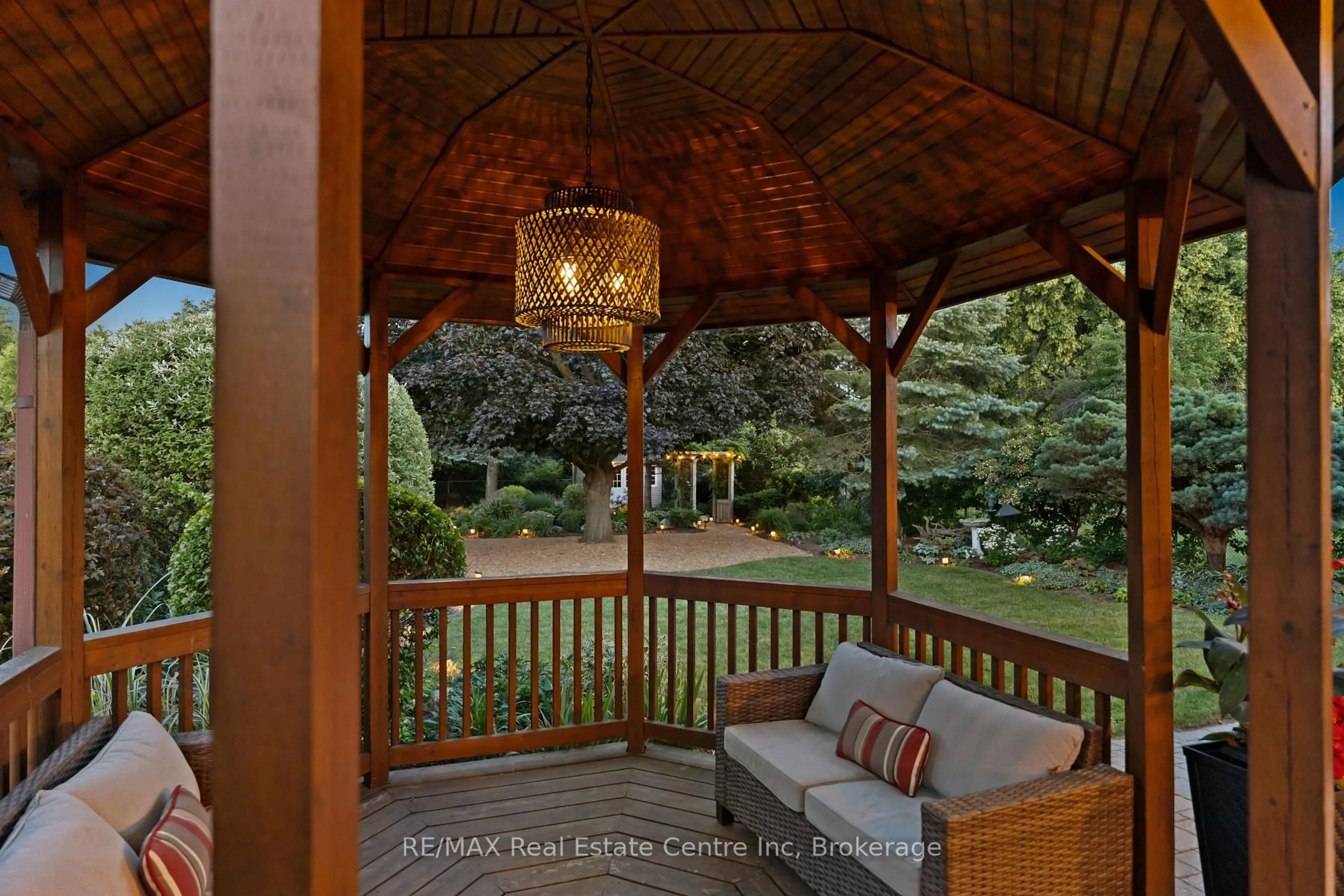 Patio, water/lake/river/ocean view for 444 College Ave, Guelph Ontario N1G 1T4
