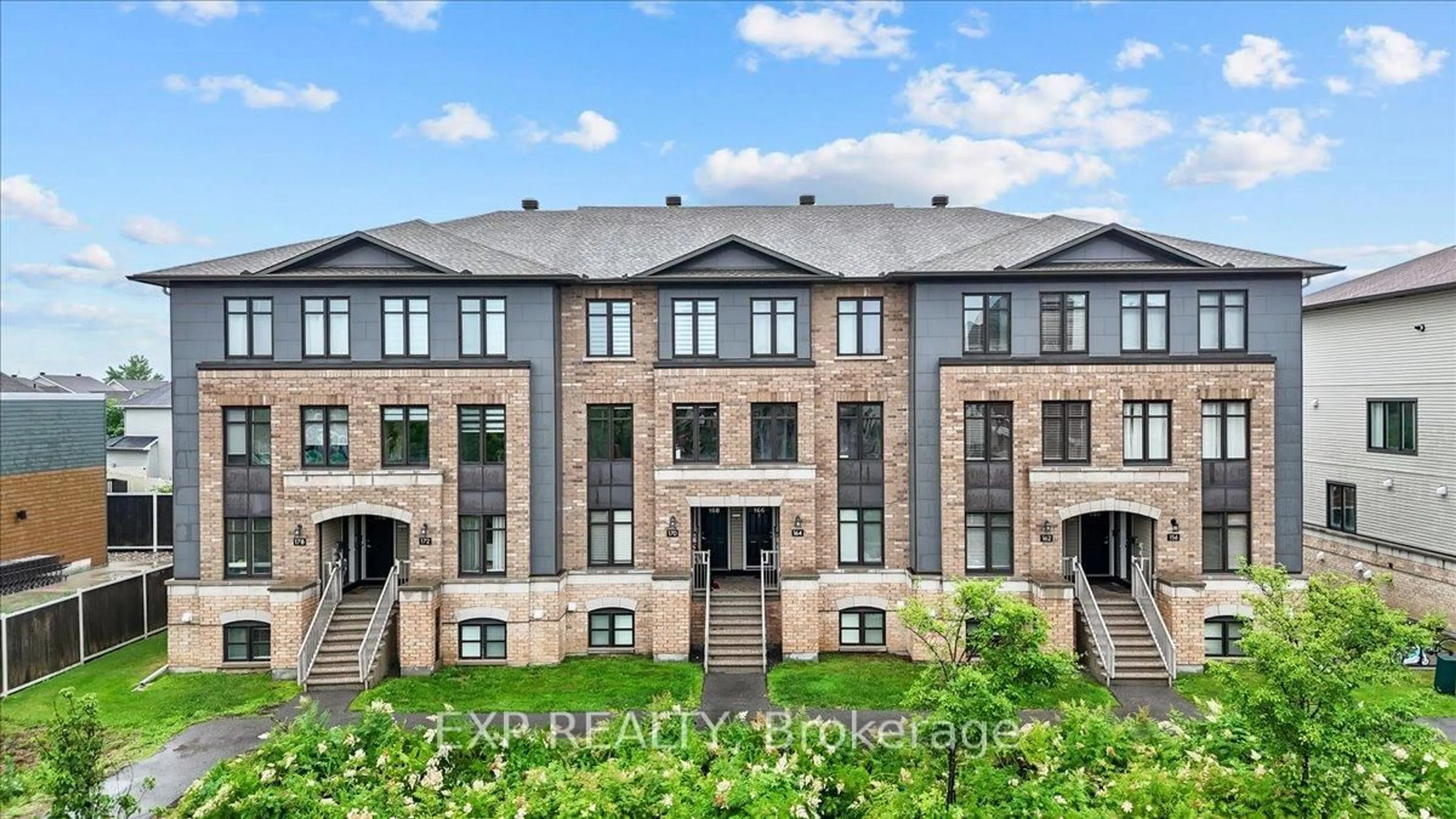 A pic from outside/outdoor area/front of a property/back of a property/a pic from drone, unknown for 168 Bluestone Private, Ottawa Ontario K4A 0X7