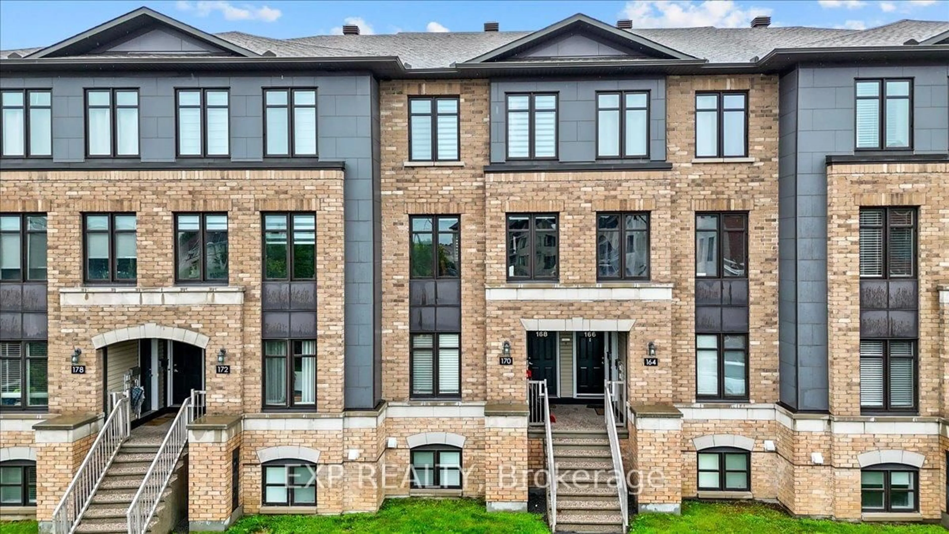 Home with brick exterior material, building for 168 Bluestone Private, Ottawa Ontario K4A 0X7