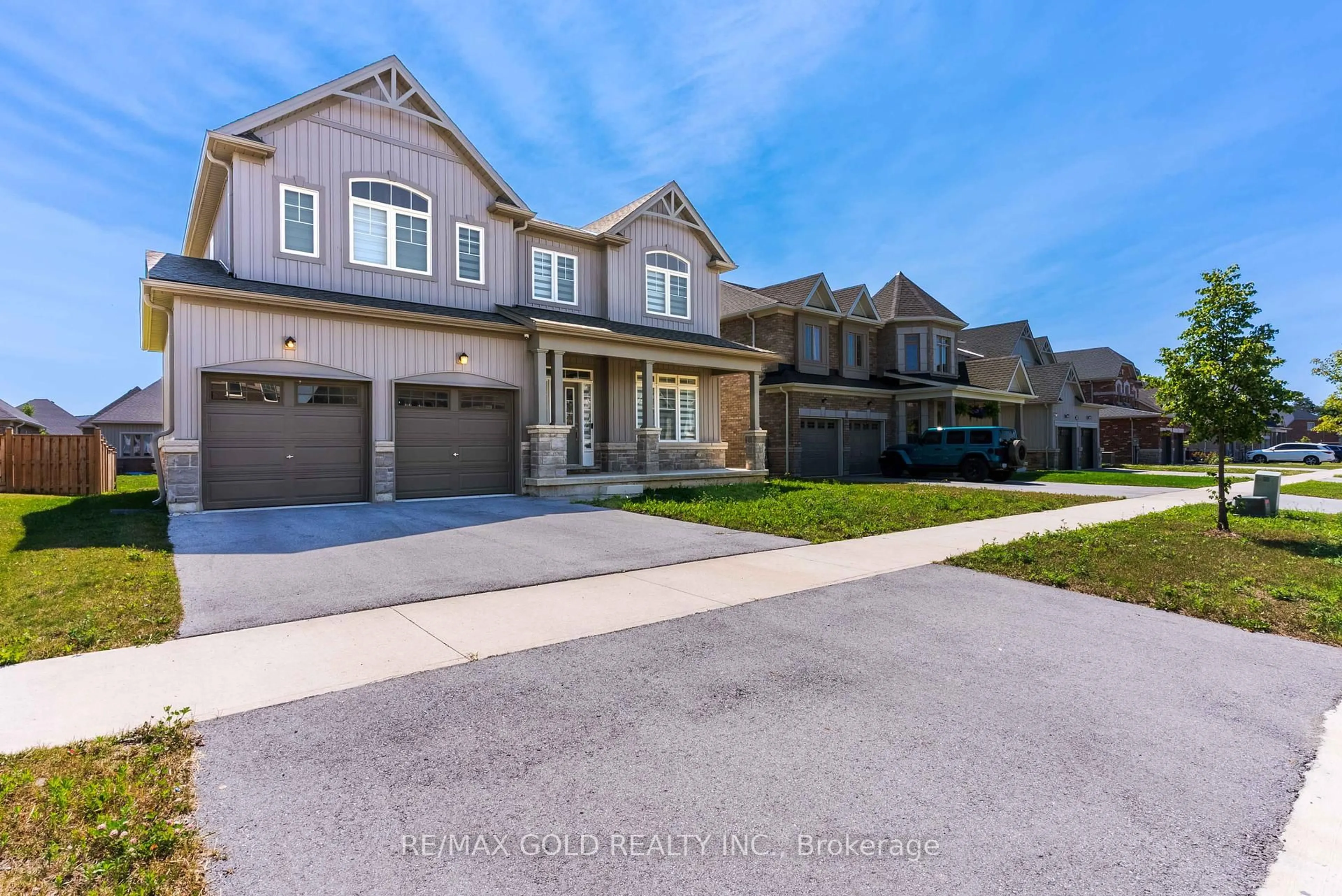 Home with brick exterior material, street for 1615 Marina Dr, Fort Erie Ontario L2A 5P2