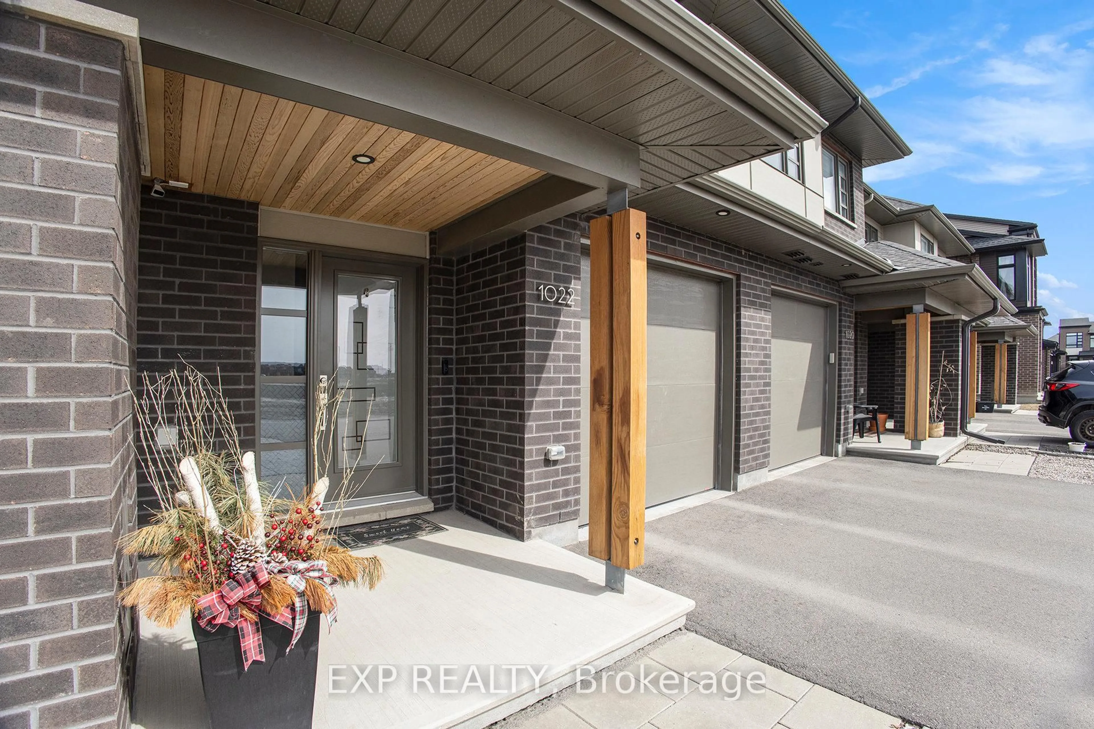 Unknown for 1022 Lunar Glow Cres, Ottawa Ontario K4M 0J9