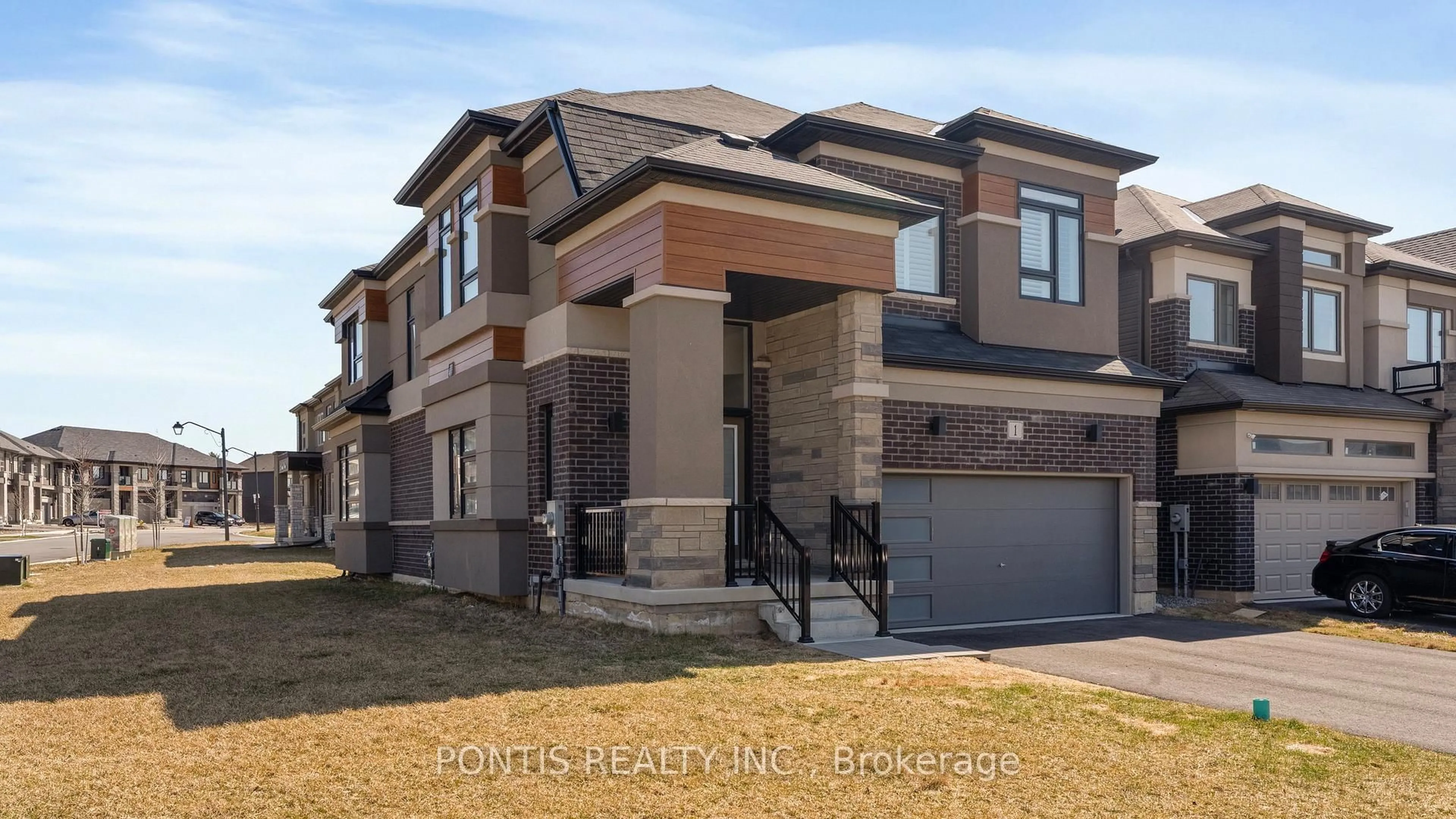 Home with brick exterior material, street for 1 Brewis St, Brant Ontario N3L 0L2