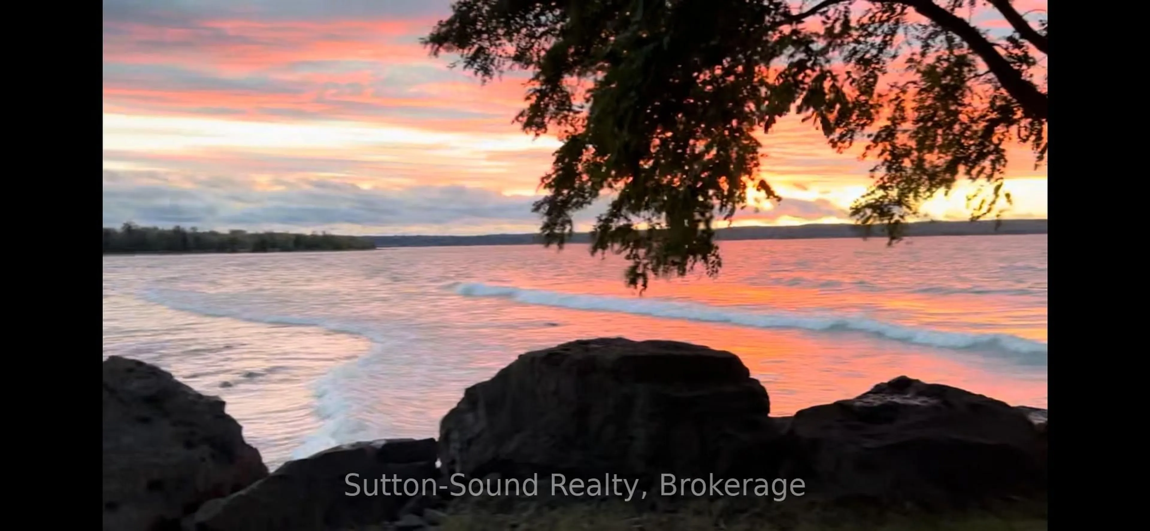 Blurry image for 359288 Grey Rd 15 Rd, Meaford Ontario N4K 5N3