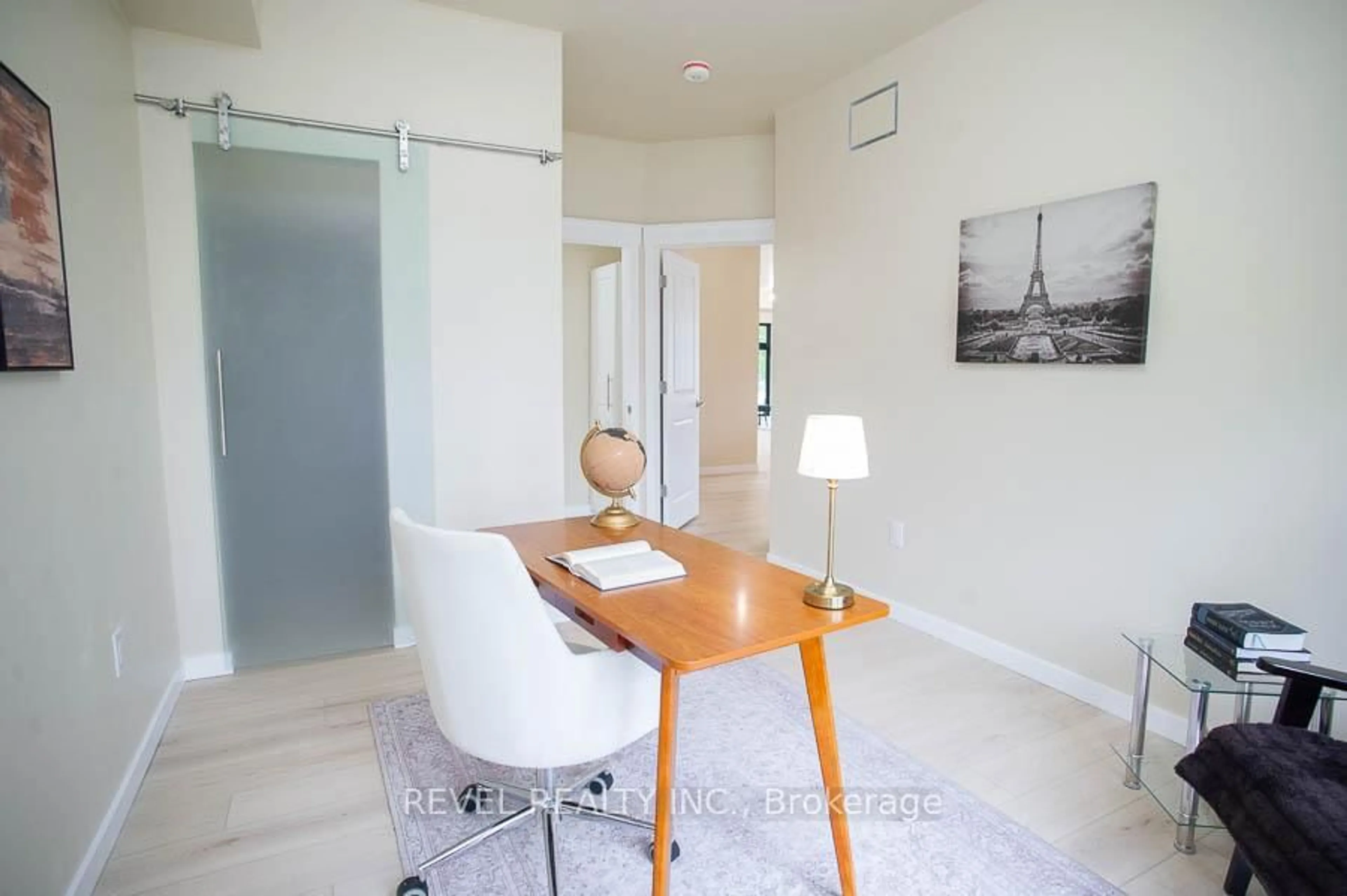 A pic of a room for 68 Hamilton Plank Rd, Norfolk Ontario N0A 1N7