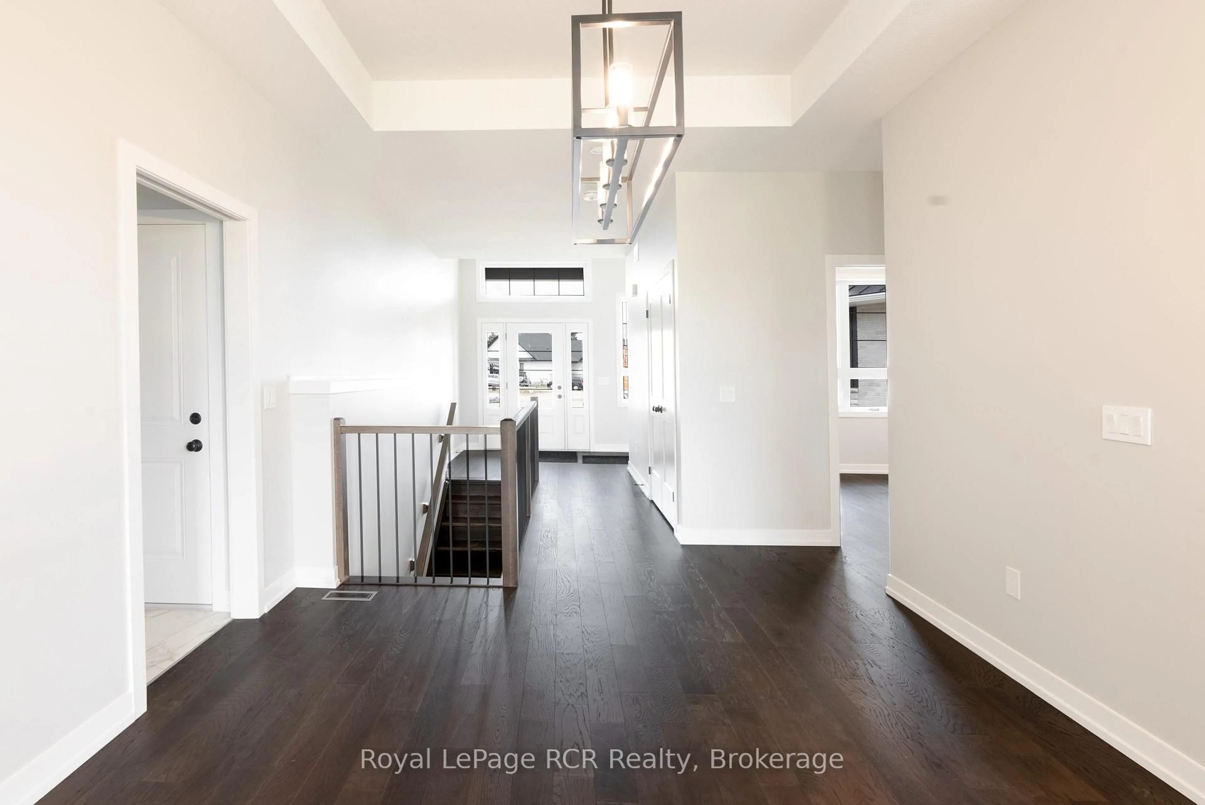 Indoor entryway for 157 JACK'S Way, Wellington North Ontario N0G 2L4