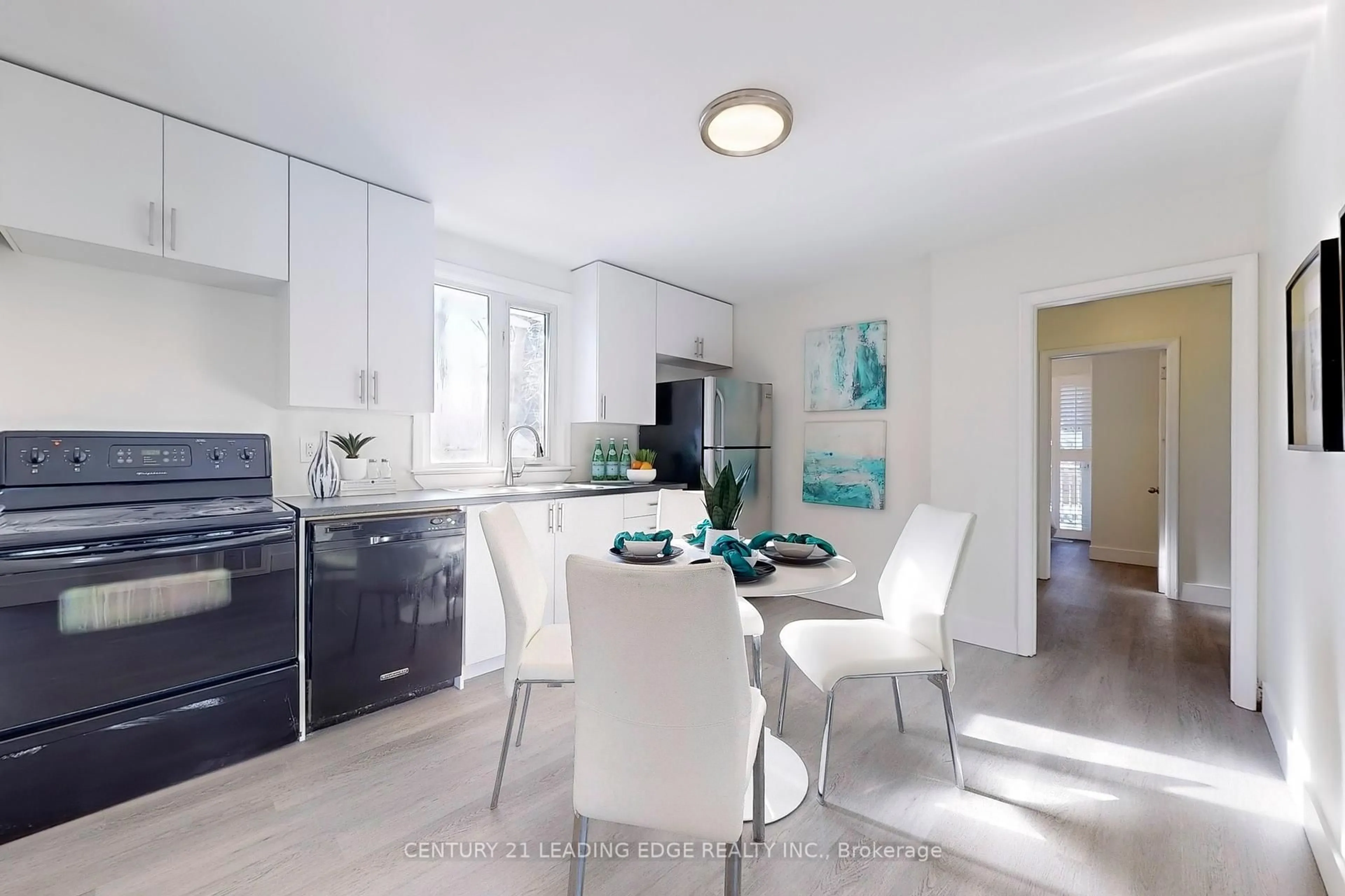 Open concept kitchen, unknown for 1444 Gore Rd, London East Ontario N5W 1R9