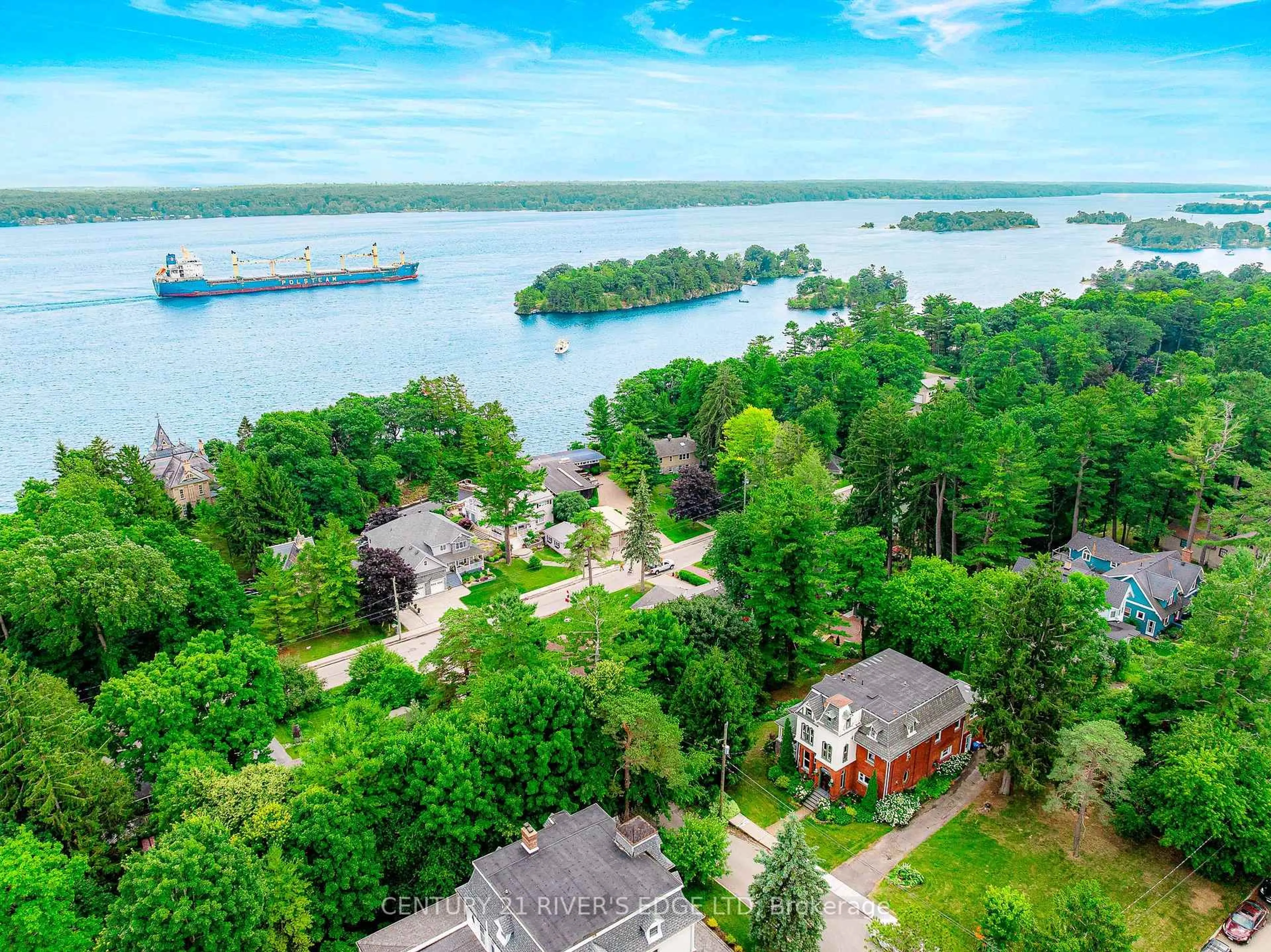 A pic from outside/outdoor area/front of a property/back of a property/a pic from drone, water/lake/river/ocean view for 20 Sherwood St, Brockville Ontario K6V 5M9