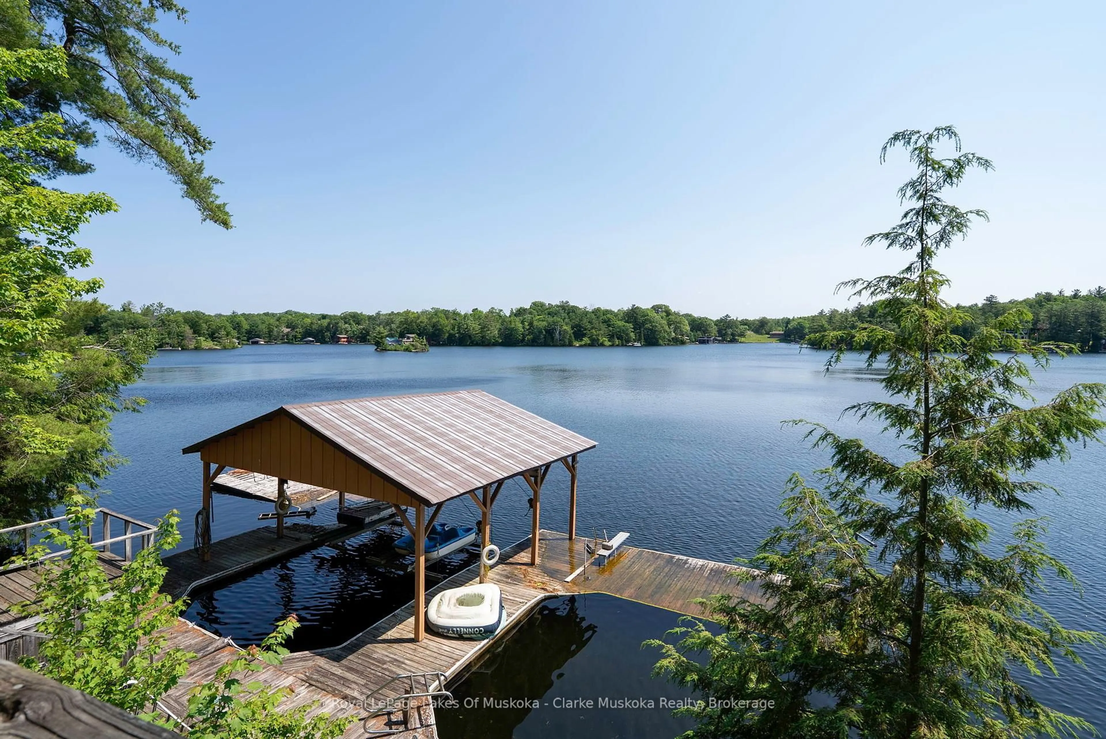 Patio, water/lake/river/ocean view for 104 POINTS OF VIEW Rd, Georgian Bay Ontario L0K 1S0