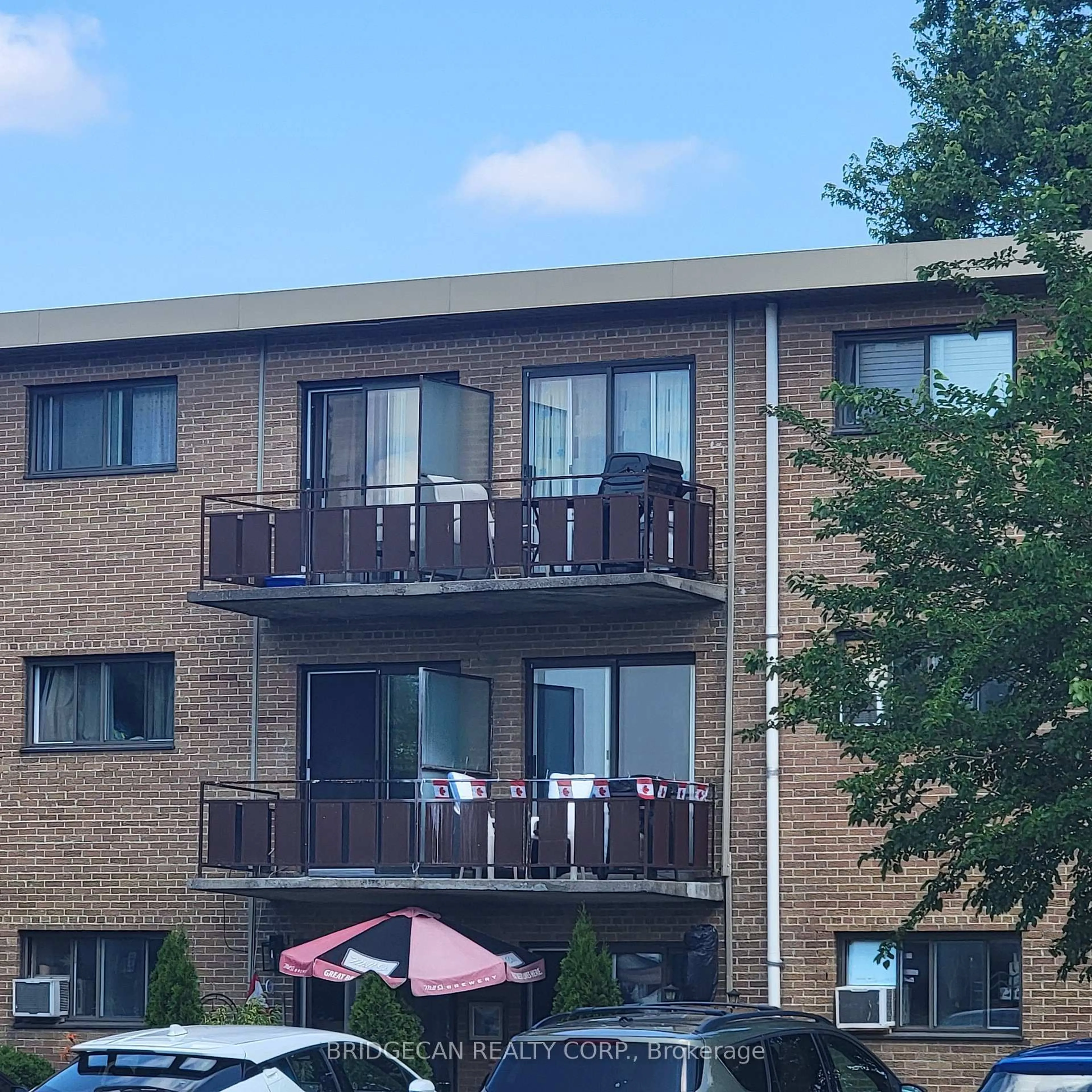 Unknown for 1830 Dumont St #202, London East Ontario N5W 2S1