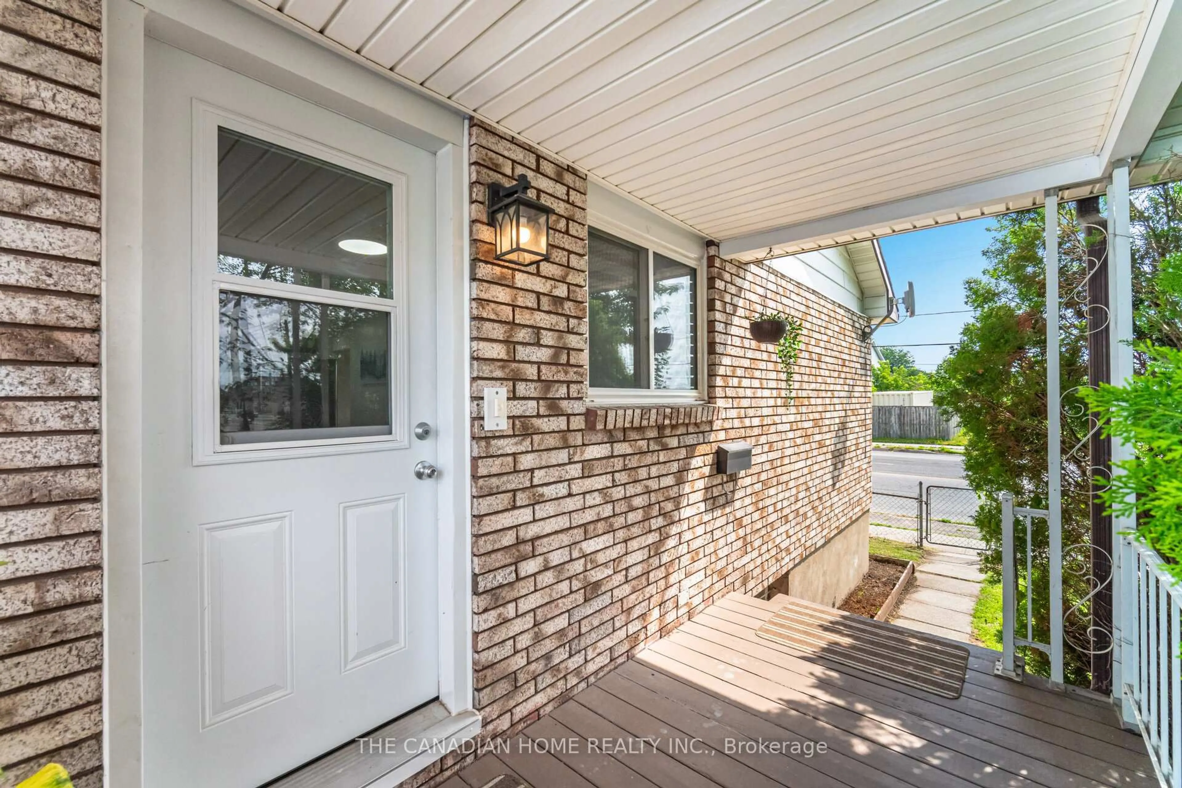 Unknown for 70 SOUTHWORTH St, Welland Ontario L3B 1Y5