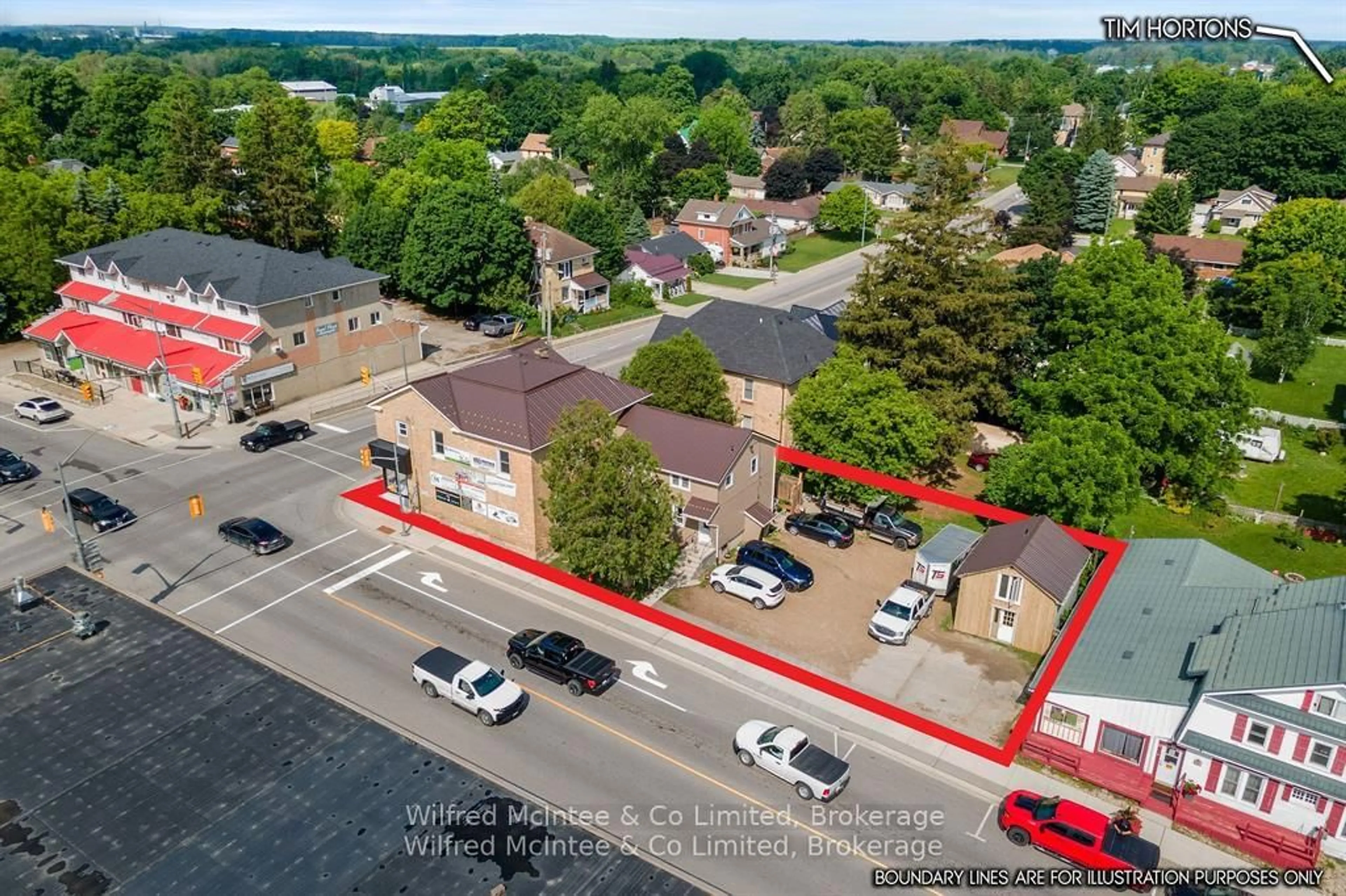A pic from outside/outdoor area/front of a property/back of a property/a pic from drone, street for 4 Elora St, Minto Ontario N0G 1Z0