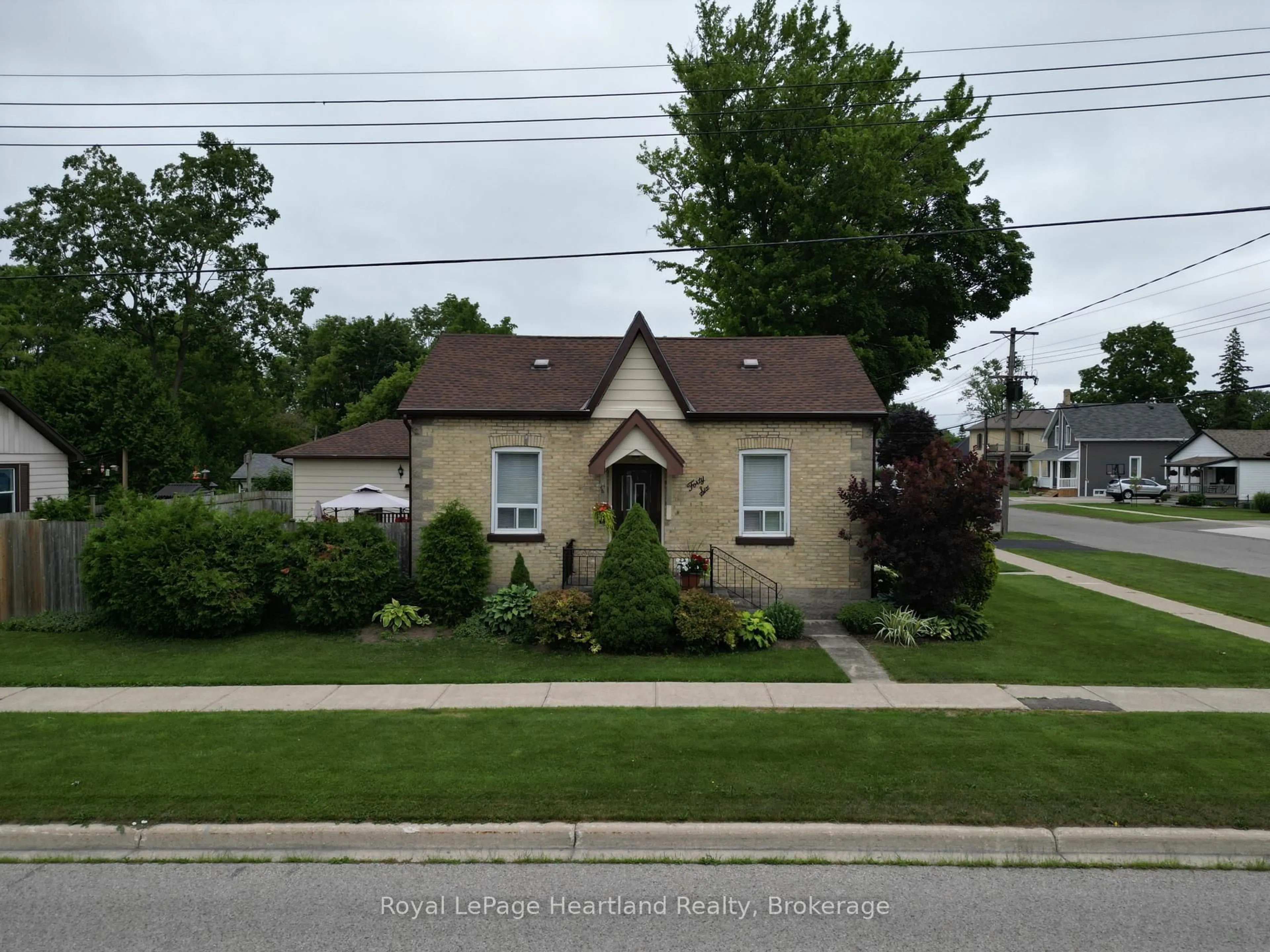 Unknown for 46 Gidley St, South Huron Ontario N0M 1S2