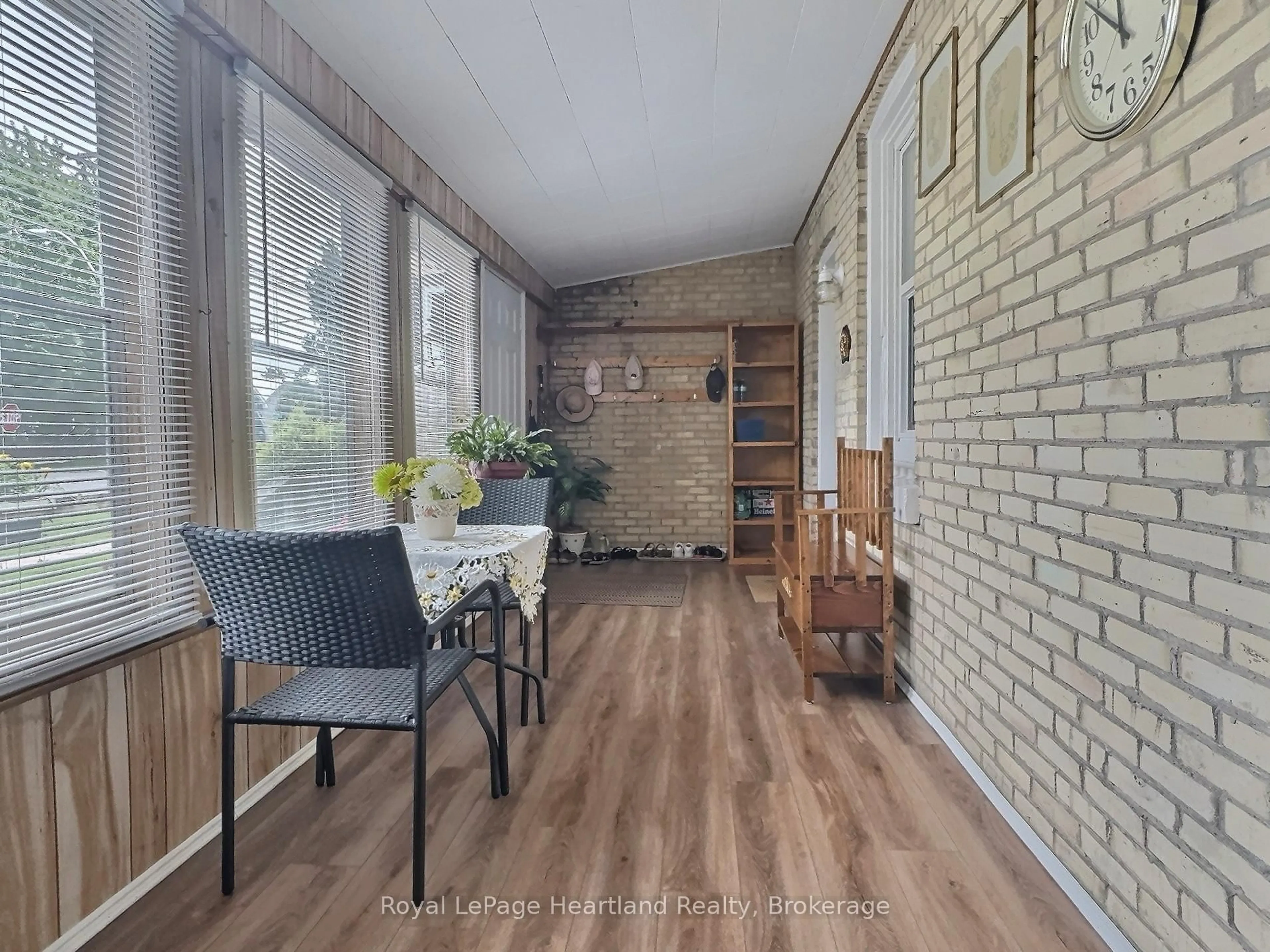 Unknown for 46 Gidley St, South Huron Ontario N0M 1S2
