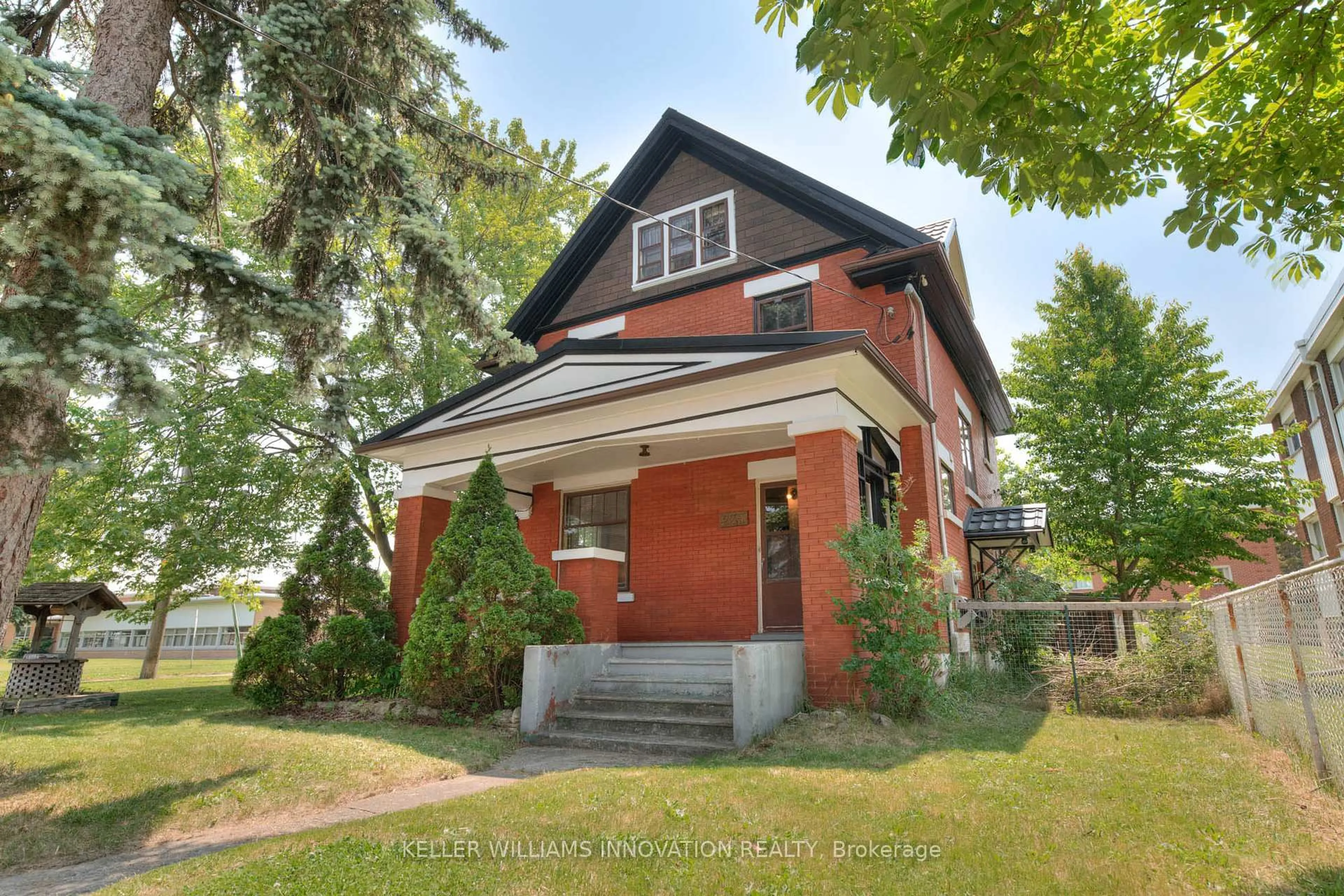 Home with brick exterior material, street for 235 Hoffman St, Kitchener Ontario N2M 3N5