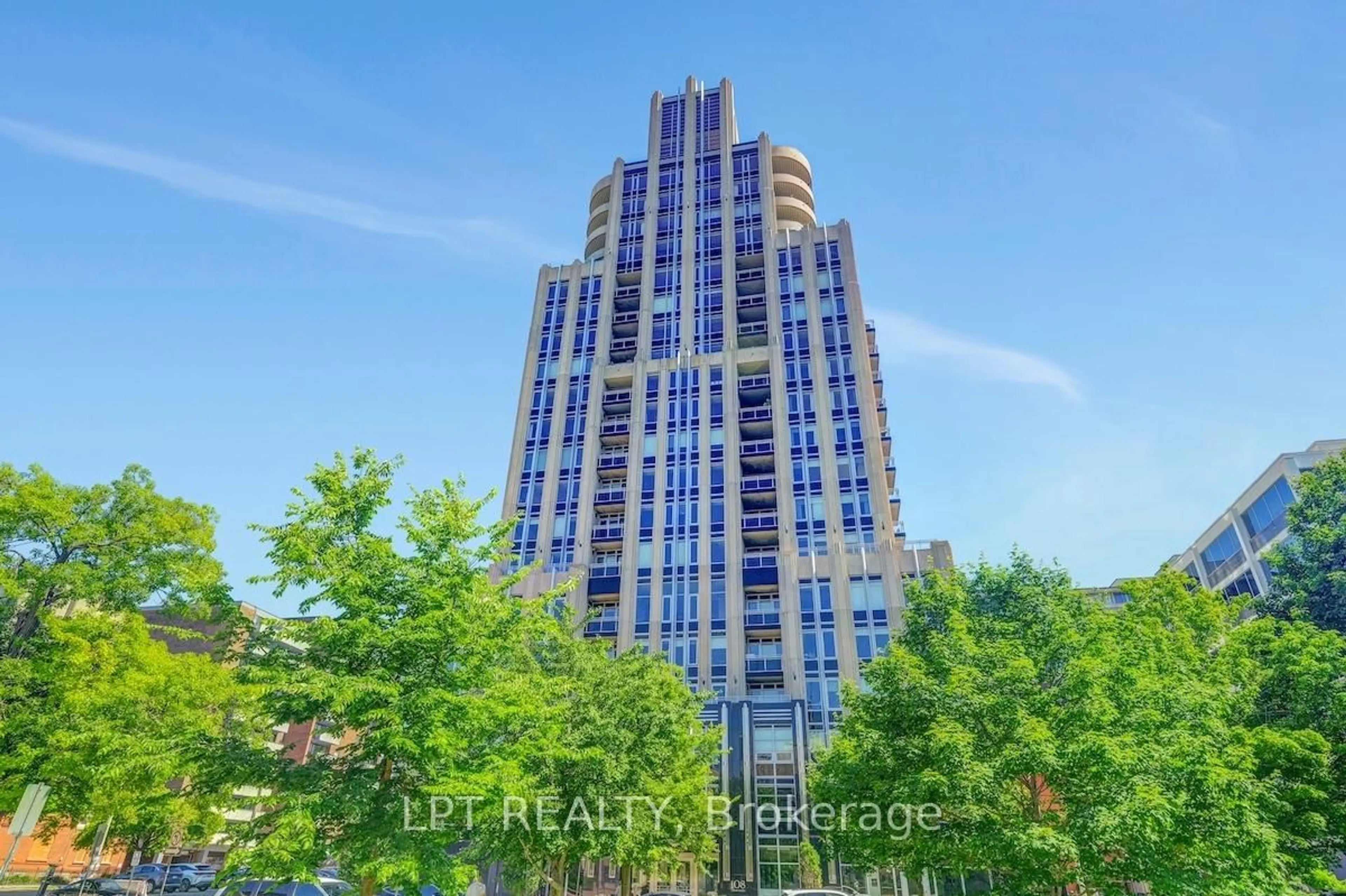Unknown for 108 Lisgar St #305, Ottawa Ontario K2P 1E1