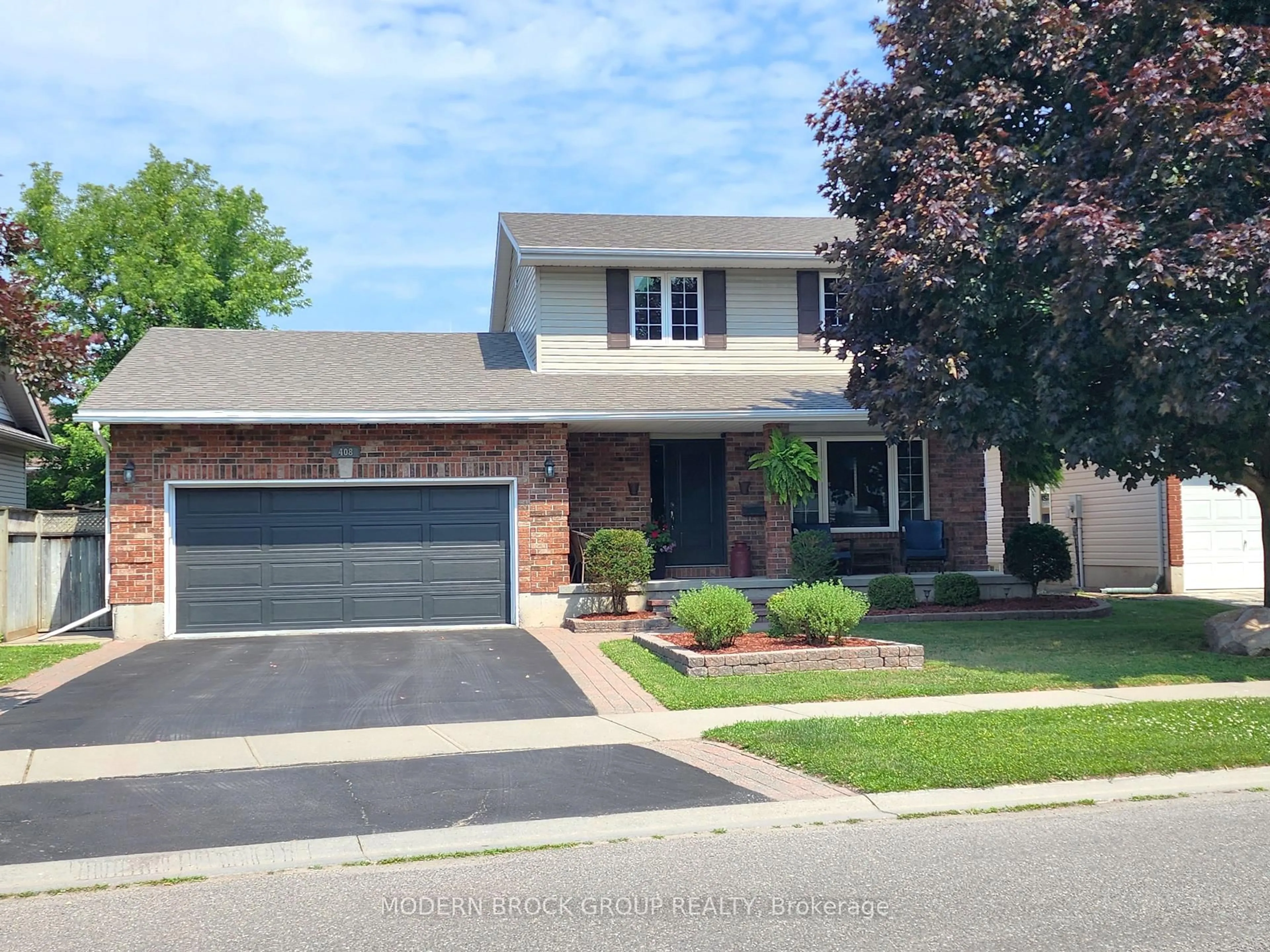 Home with brick exterior material, street for 408 Pearl St, Brockville Ontario K6V 4E5