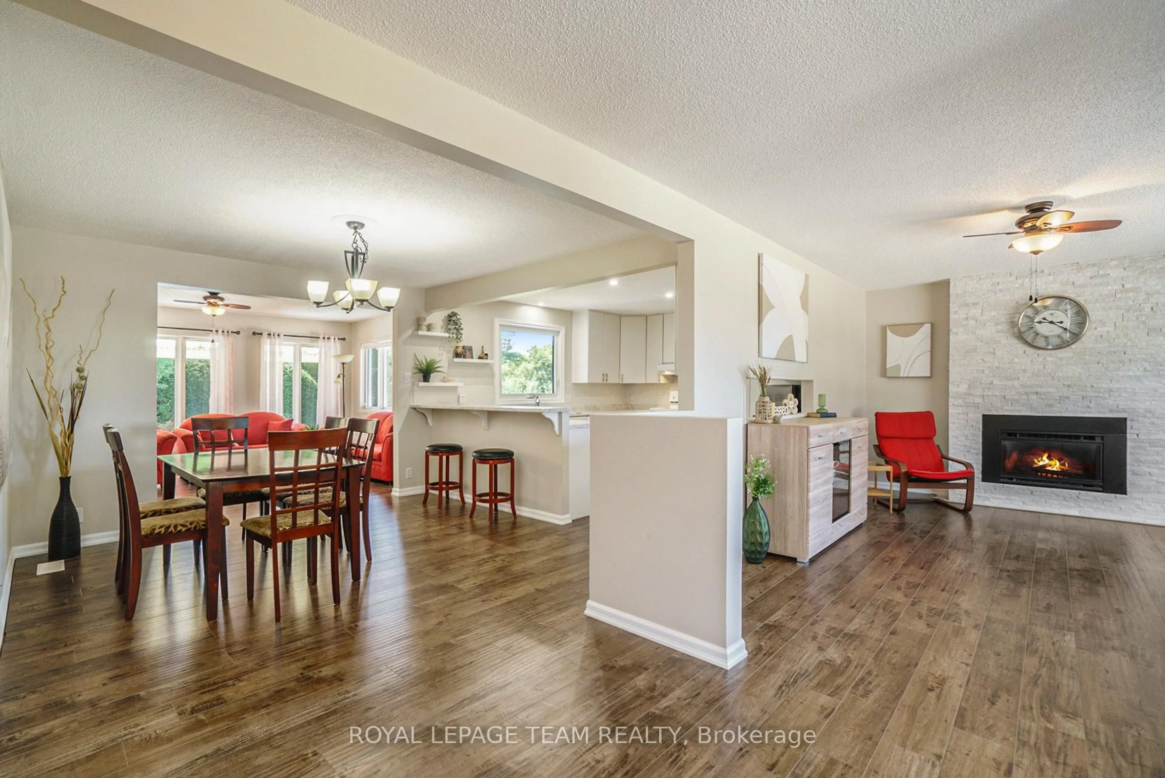 Open concept kitchen, unknown for 6870 Edgar Brault St, Orleans Ontario K1C 1L7