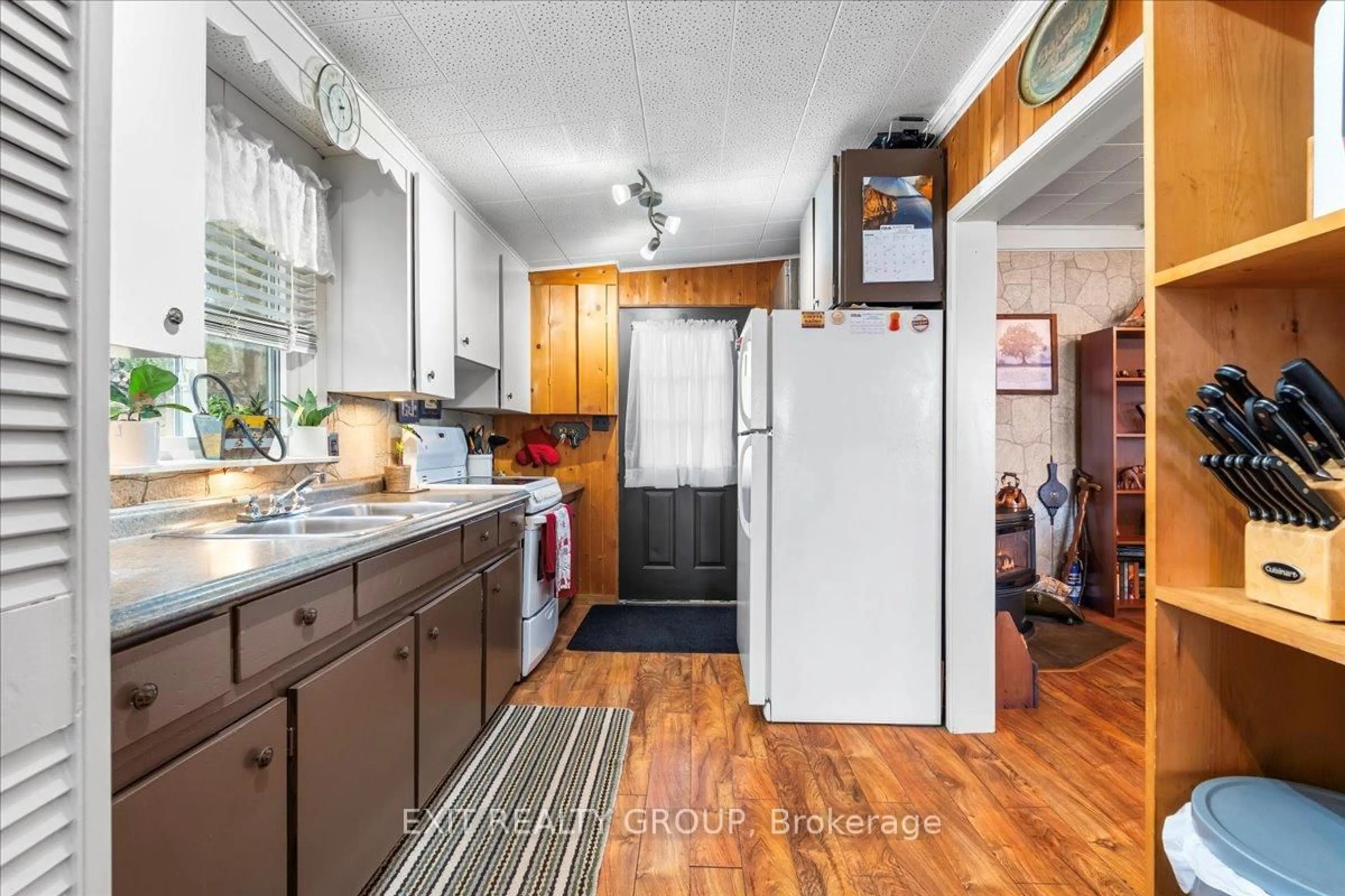 Standard kitchen, unknown for 82 Canal Rd, Trent Hills Ontario K0L 1L0