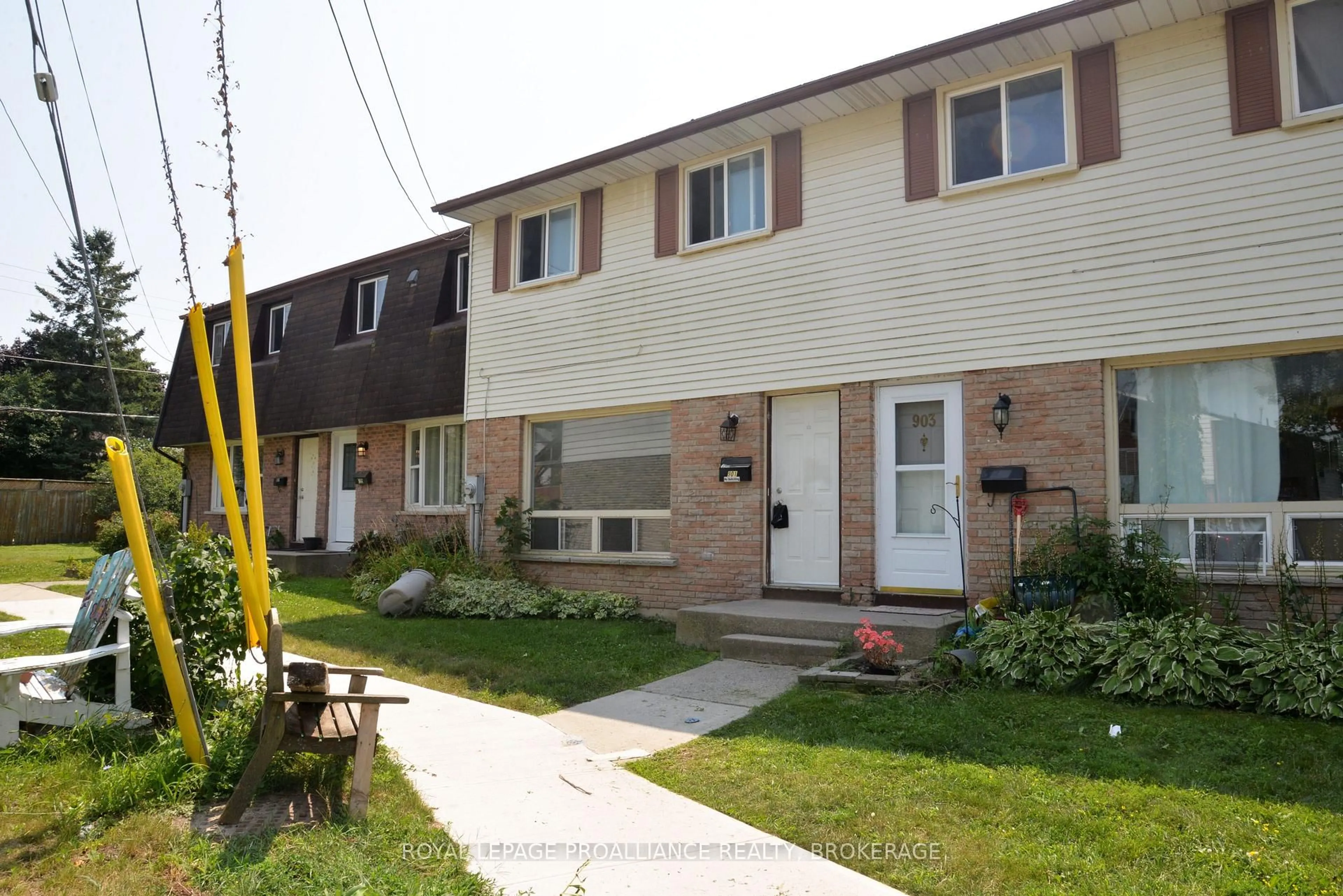 Unknown for 901 Oakview Ave #901, Kingston Ontario K7M 6V4