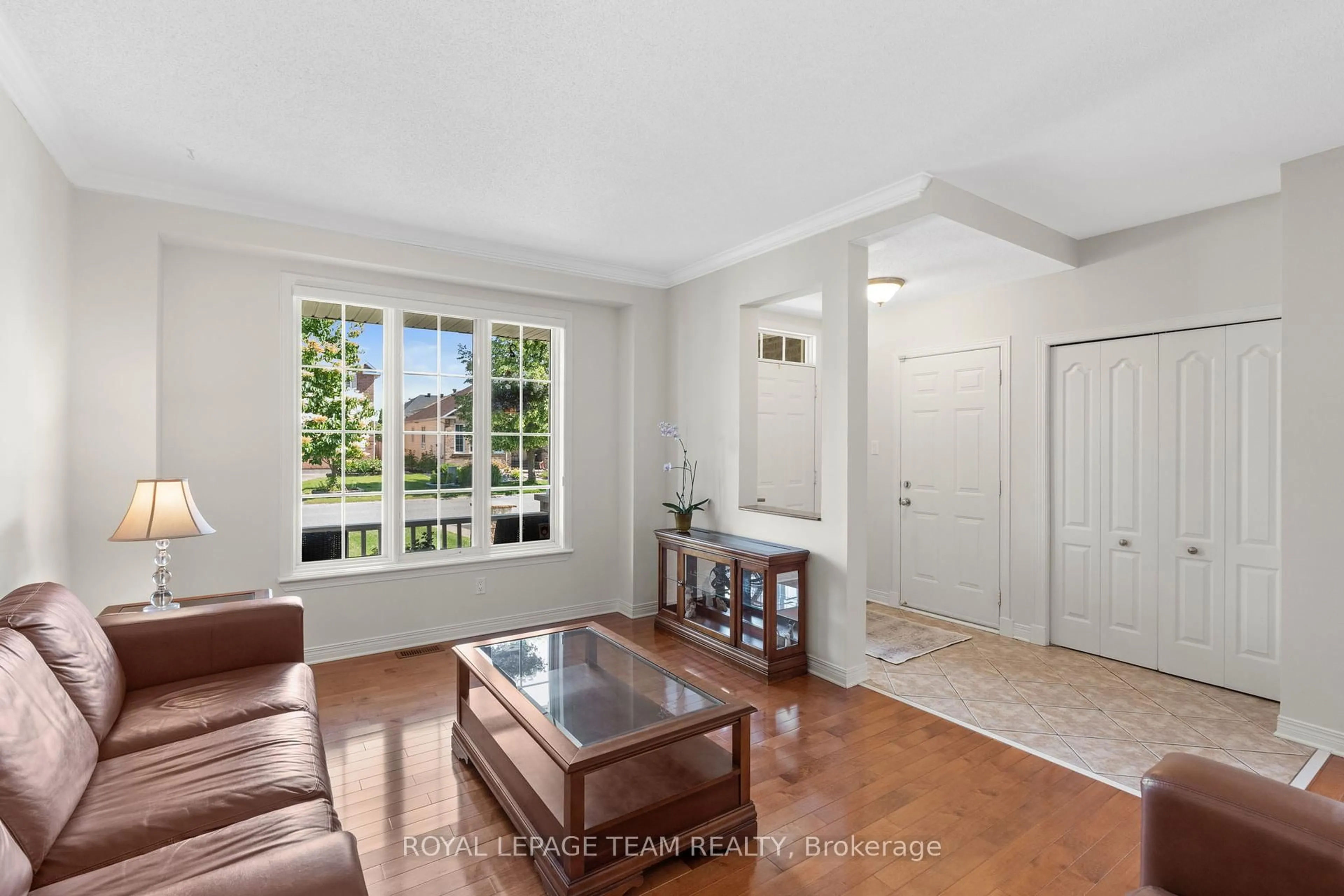 Living room with furniture, unknown for 7 Ash Valley Ave, Barrhaven Ontario K2G 6V3