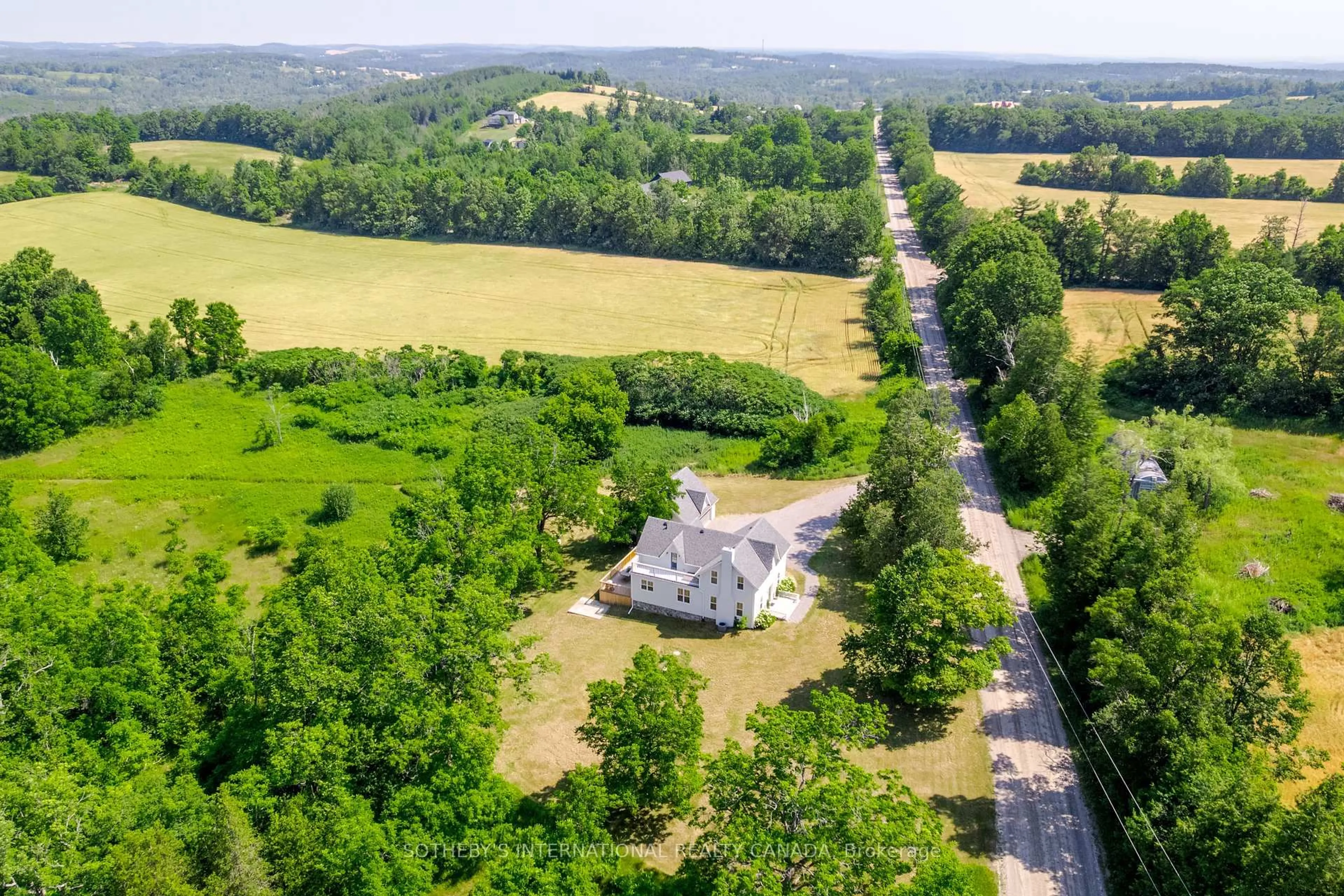 A pic from outside/outdoor area/front of a property/back of a property/a pic from drone, street for 590 Concession 2 Rd, Trent Hills Ontario K0K 3K0