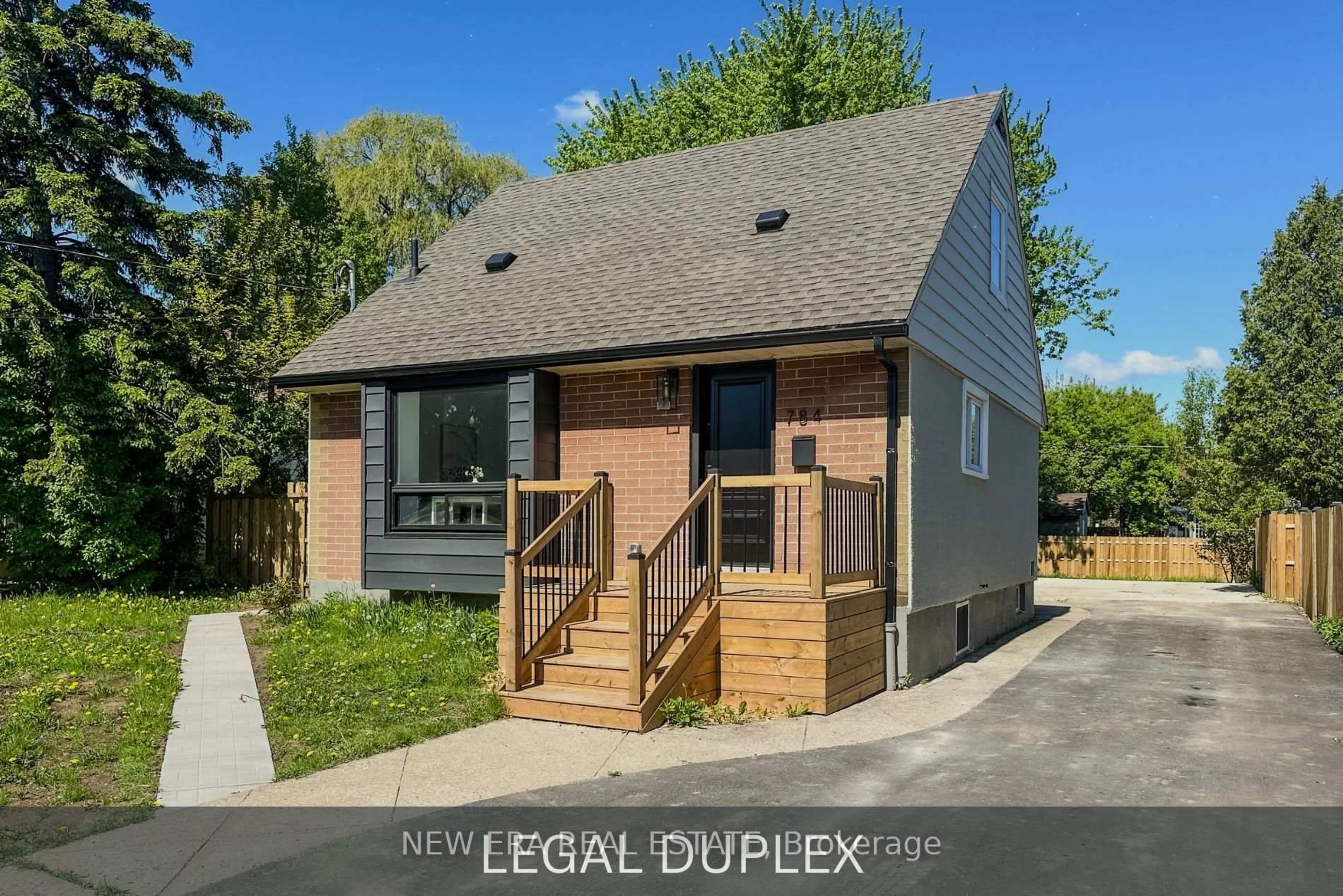 Unknown for 784 Upper Gage Dr, Hamilton Ontario L8V 4K4