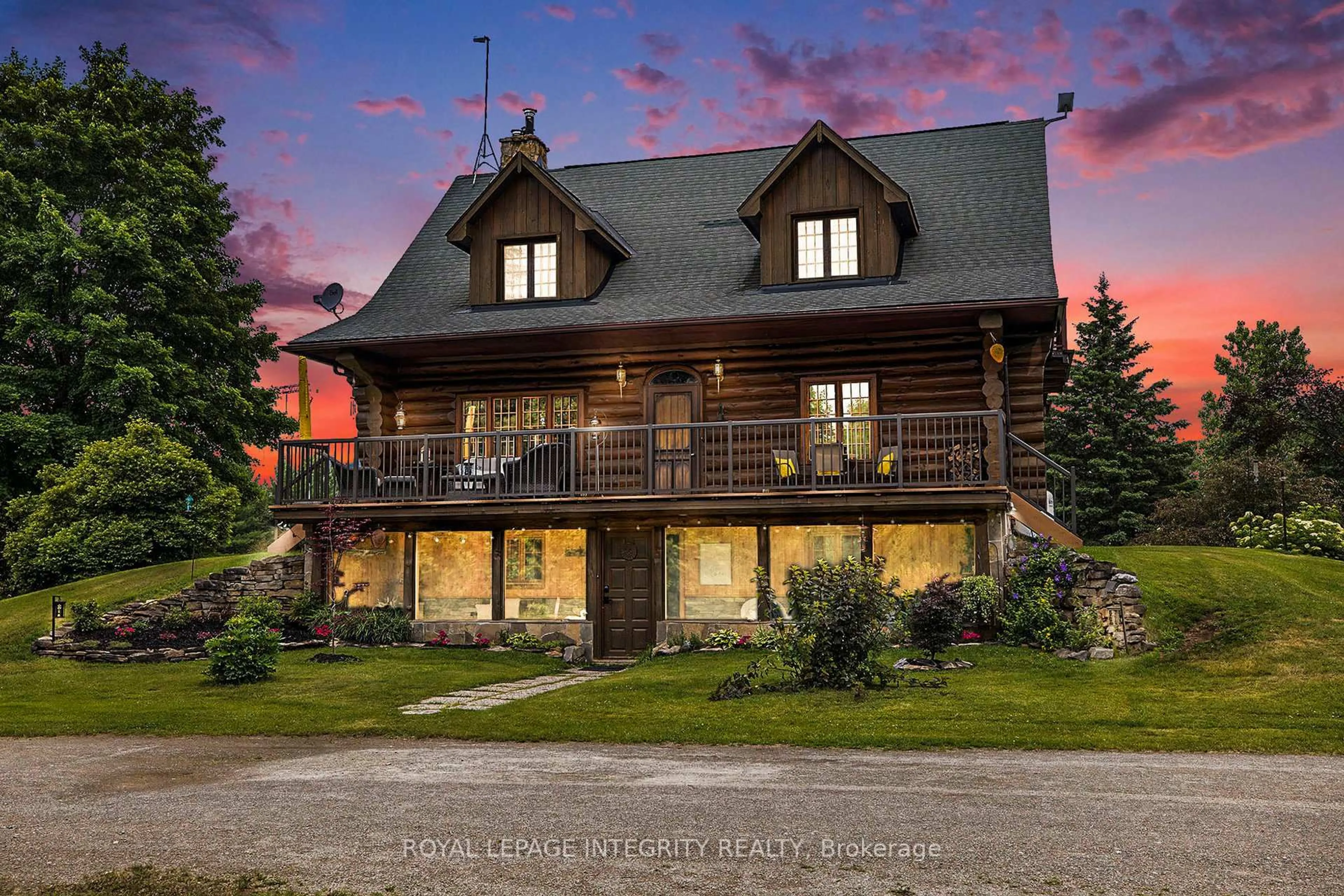 A pic from outside/outdoor area/front of a property/back of a property/a pic from drone, unknown for 436 Weedmark Rd, Smiths Falls Ontario K7A 4S6