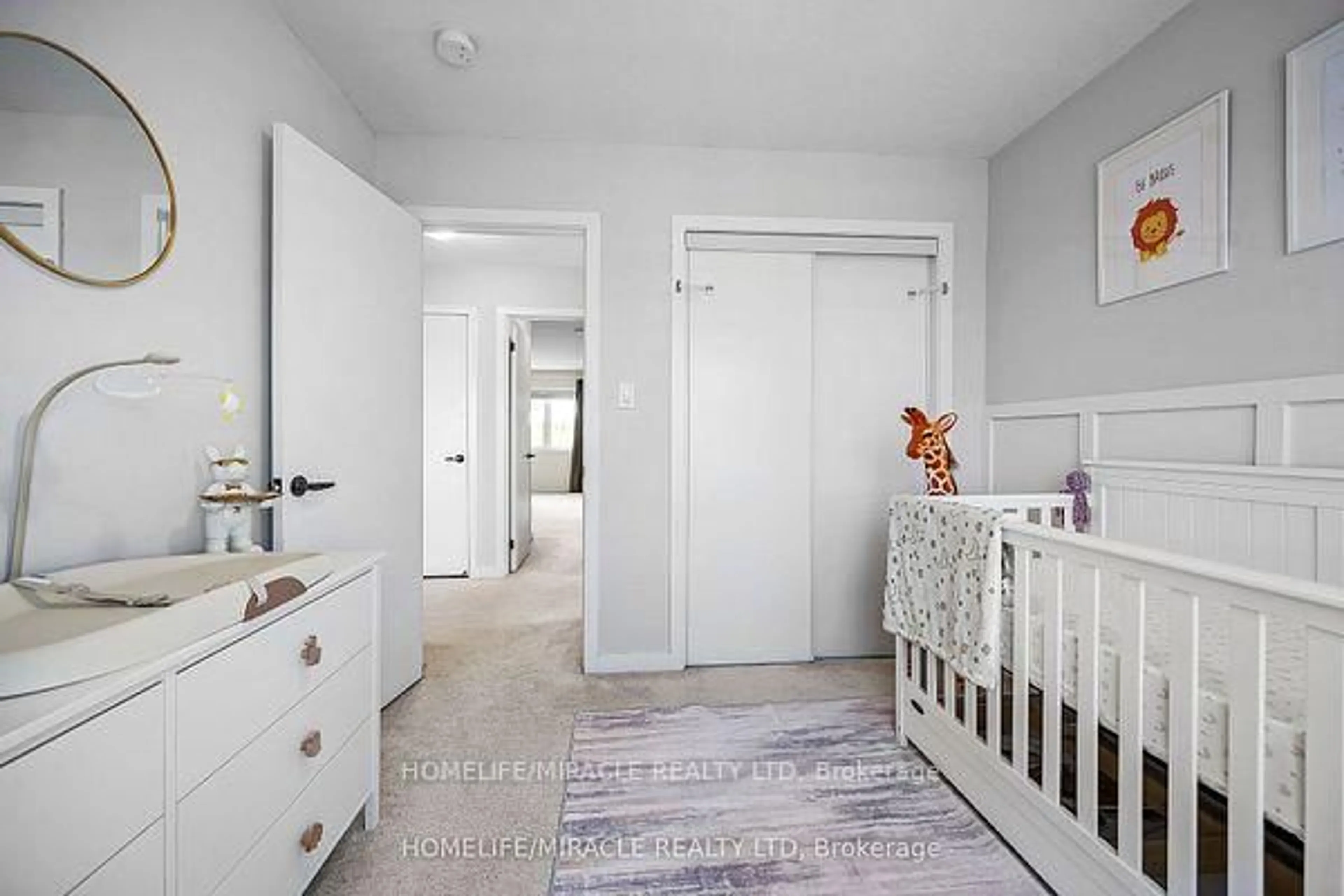 Indoor entryway for 66 Crafter Cres, Hamilton Ontario L8J 0H7