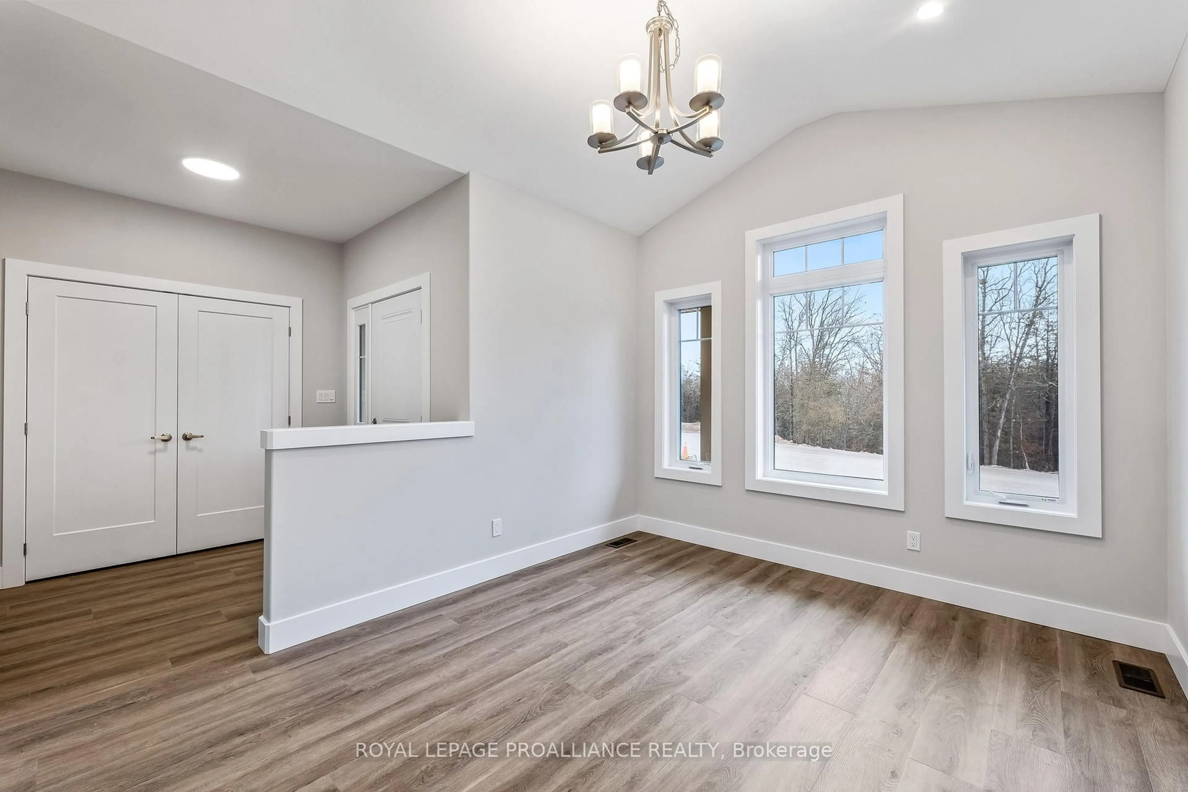 Indoor entryway for 60 Riverside Tr, Trent Hills Ontario K0L 1L0