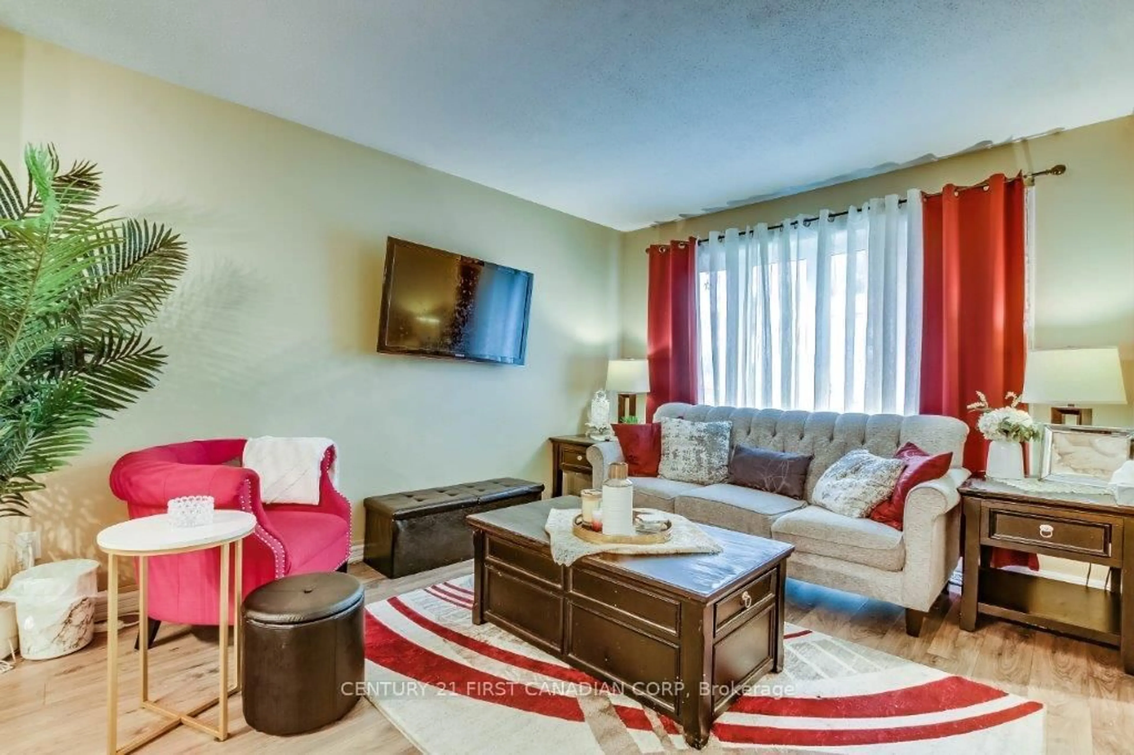 Living room with furniture, unknown for 700 Exeter Rd #32, London South Ontario N6E 1L2