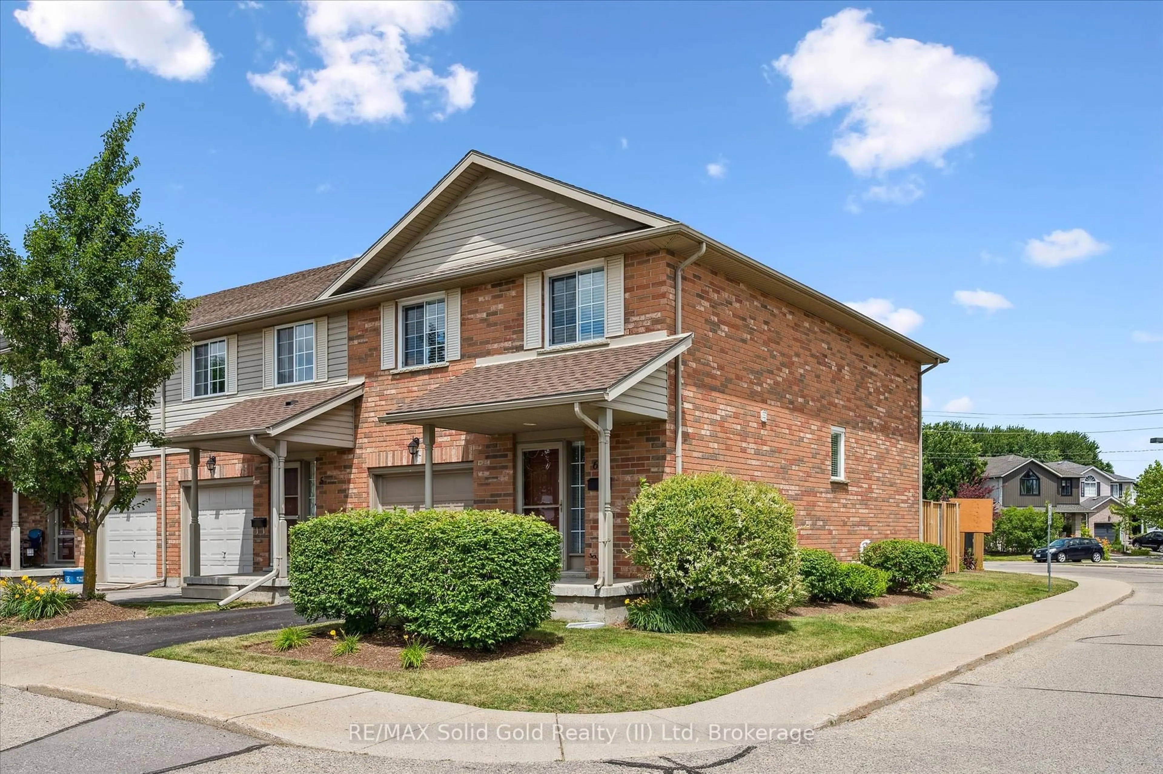 Home with brick exterior material, street for 15 Gregg Crt #6, Kitchener Ontario N2A 4H7