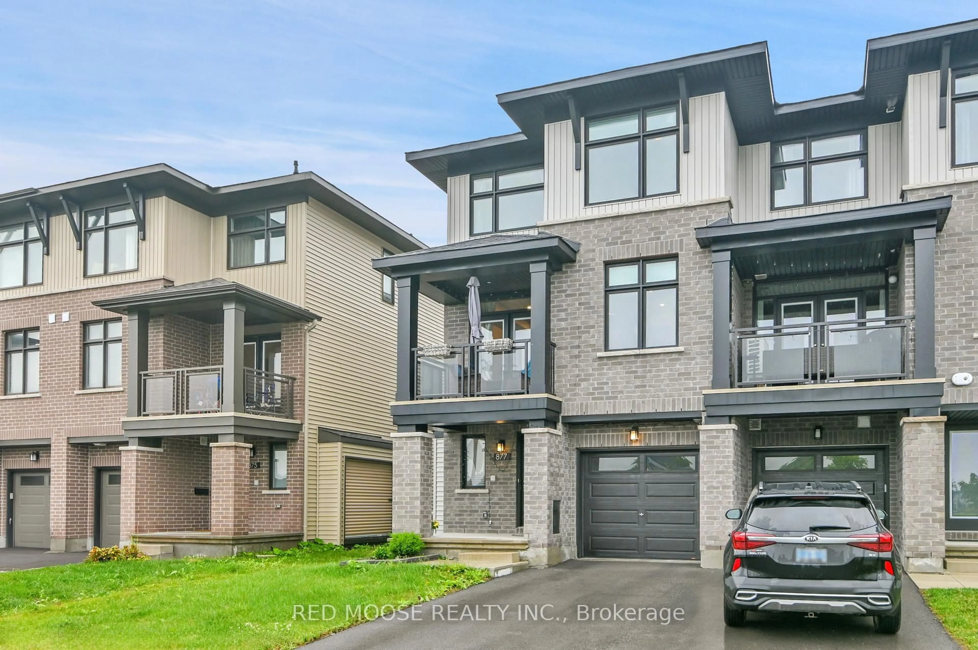 Home with brick exterior material, street for 877 Couloir Rd, Ottawa Ontario K1W 0P5