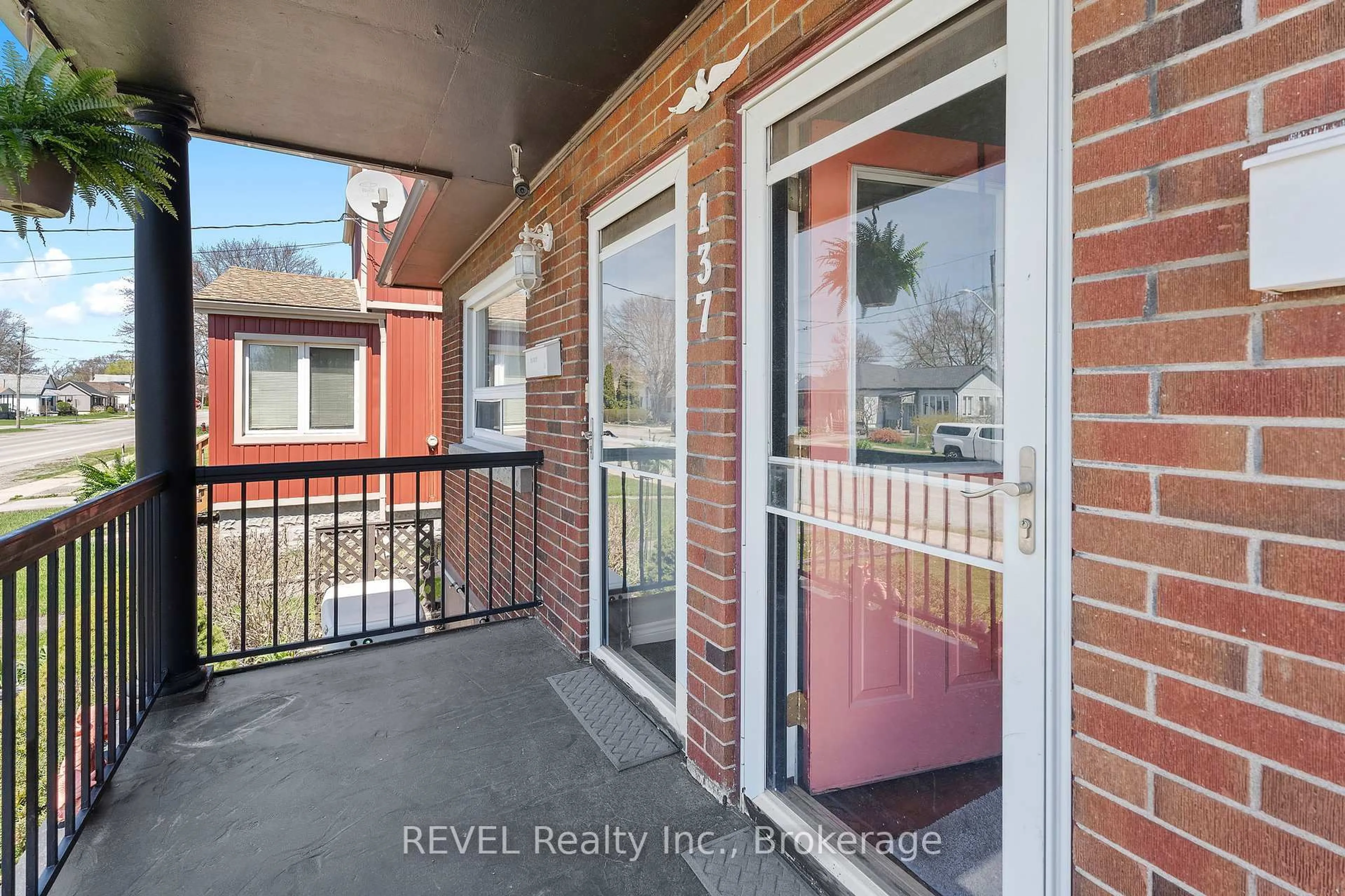 Unknown for 137 Wellington St, Port Colborne Ontario L3K 2K1