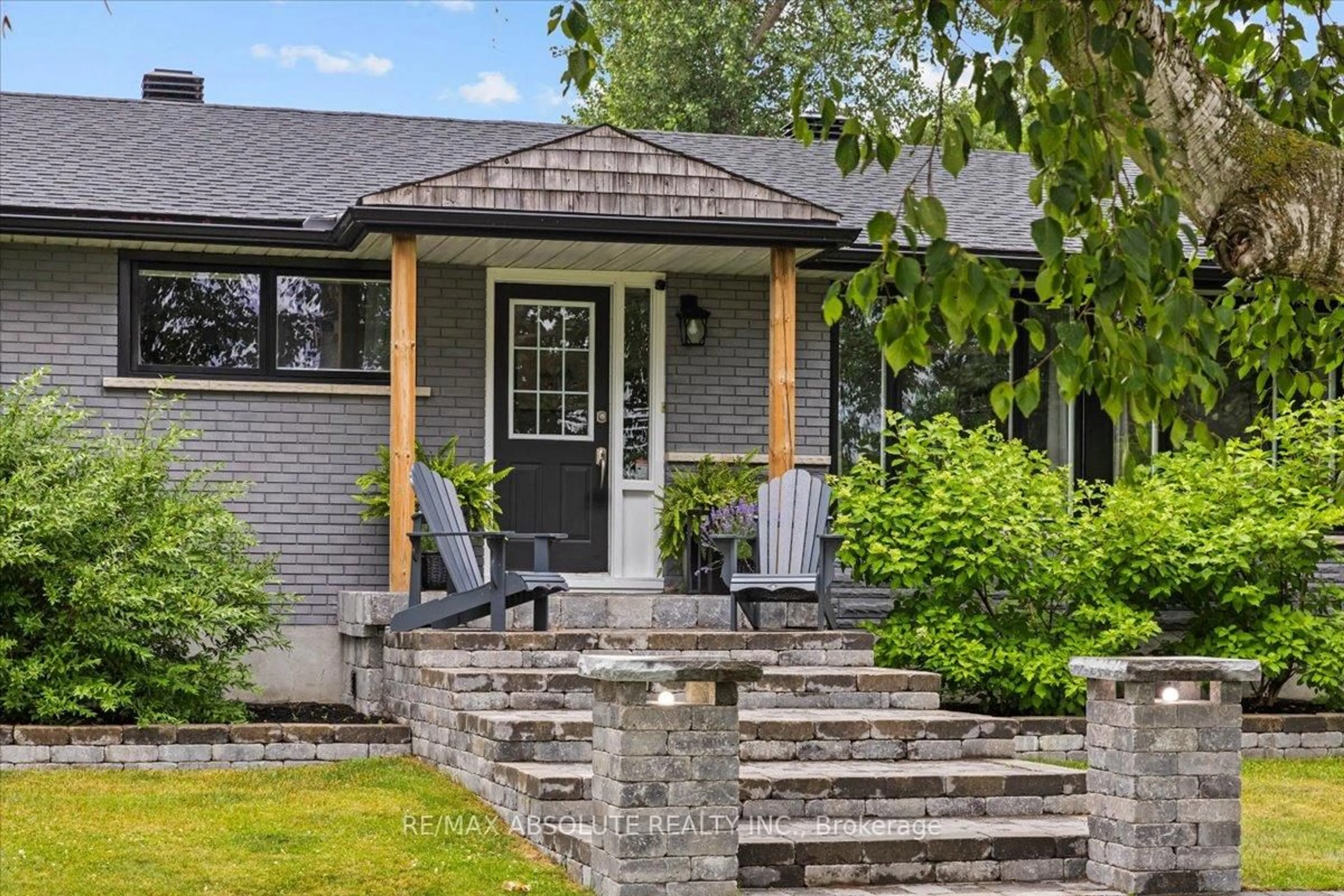 Home with brick exterior material, street for 6349 Garvin Rd, Richmond Ontario K0A 2Z0