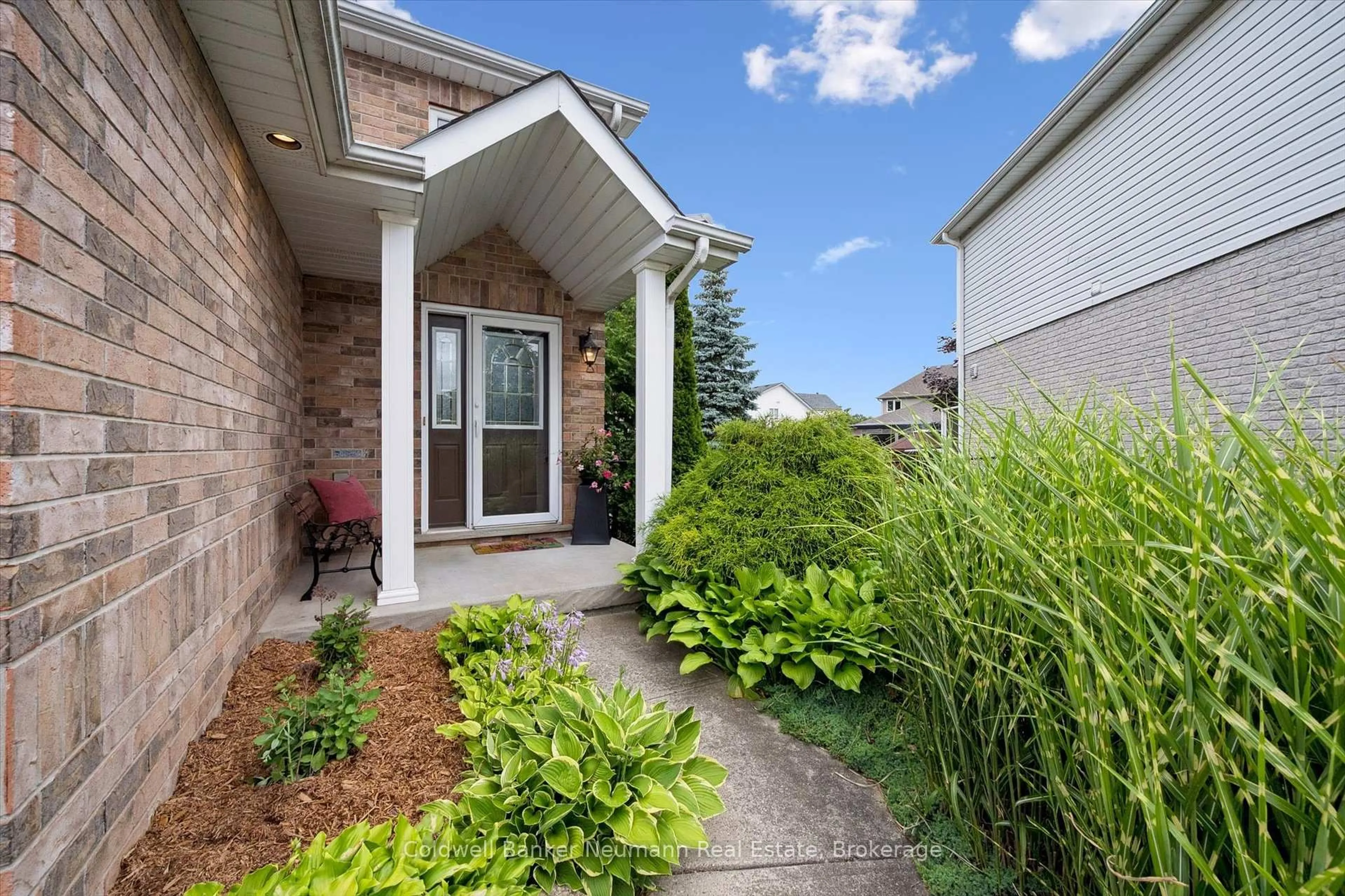 Unknown for 25 Burke Crt, Guelph Ontario N1L 1J2