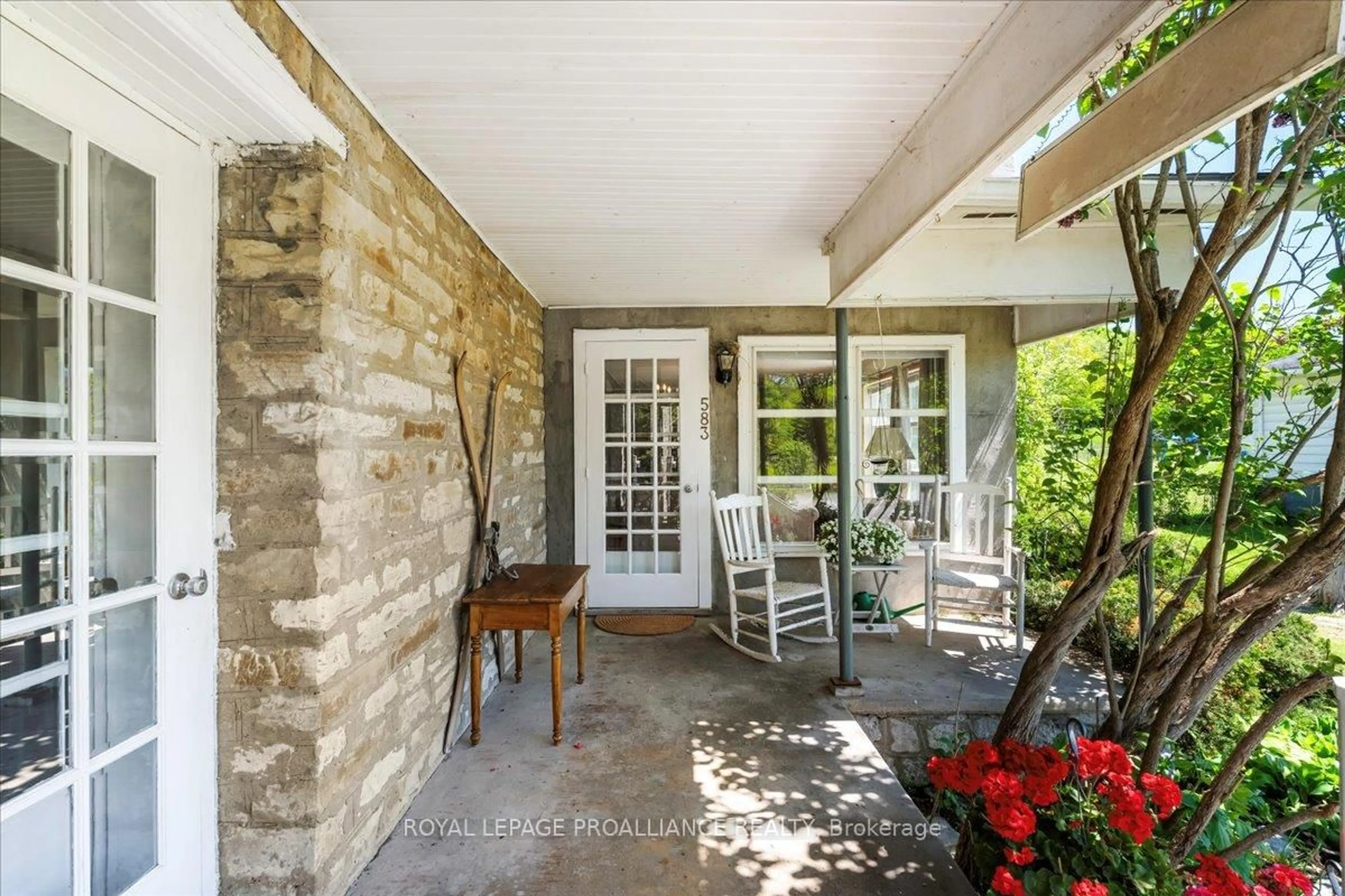 Patio, street for 583 Moira St, Tweed Ontario K0K 3J0
