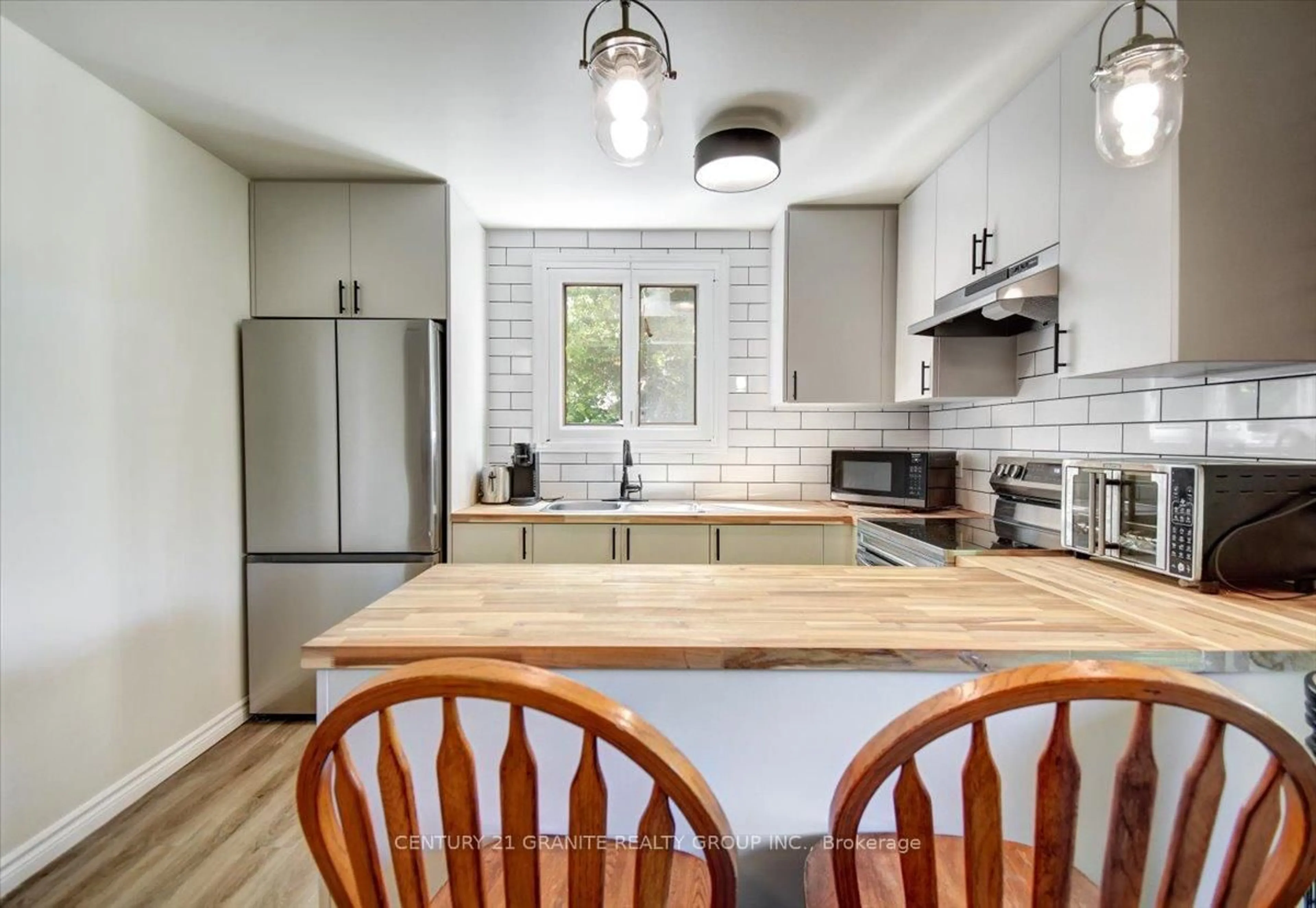 Open concept kitchen, ceramic/tile floor for 2289 Loop Rd, Highlands East Ontario K0L 3C0