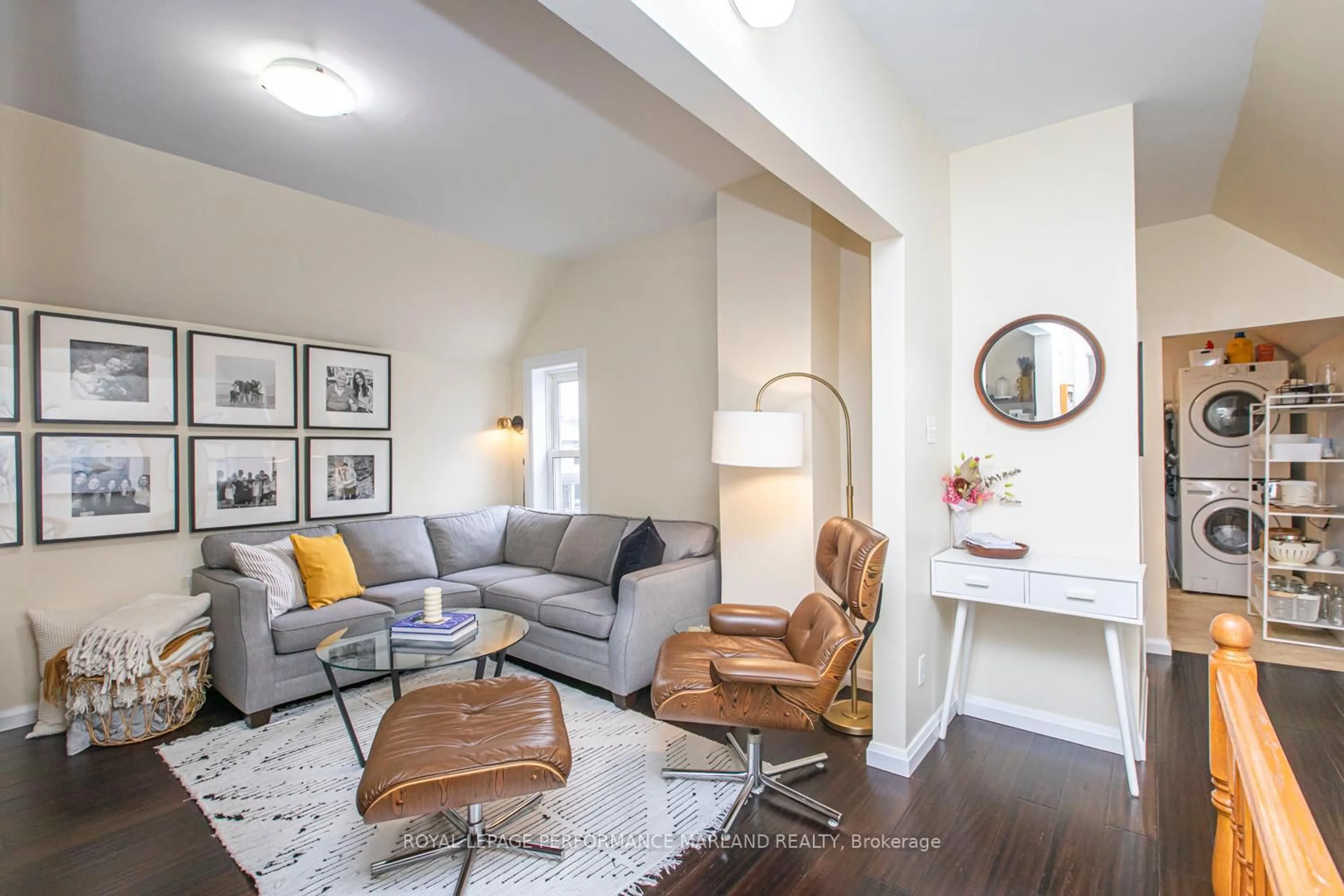 Living room with furniture, unknown for 88 Aylmer Ave, Ottawa Ontario K1S 2X5