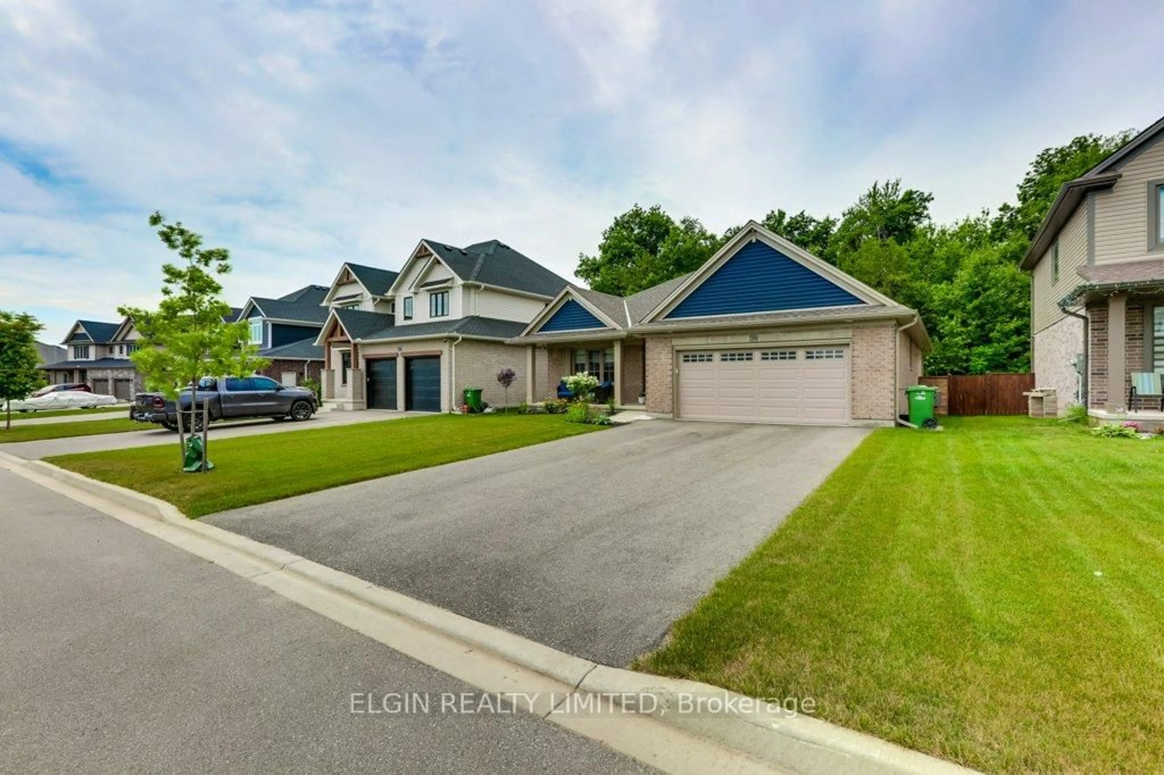 A pic from outside/outdoor area/front of a property/back of a property/a pic from drone, street for 54 Acorn Tr, St. Thomas Ontario N5R 0H8