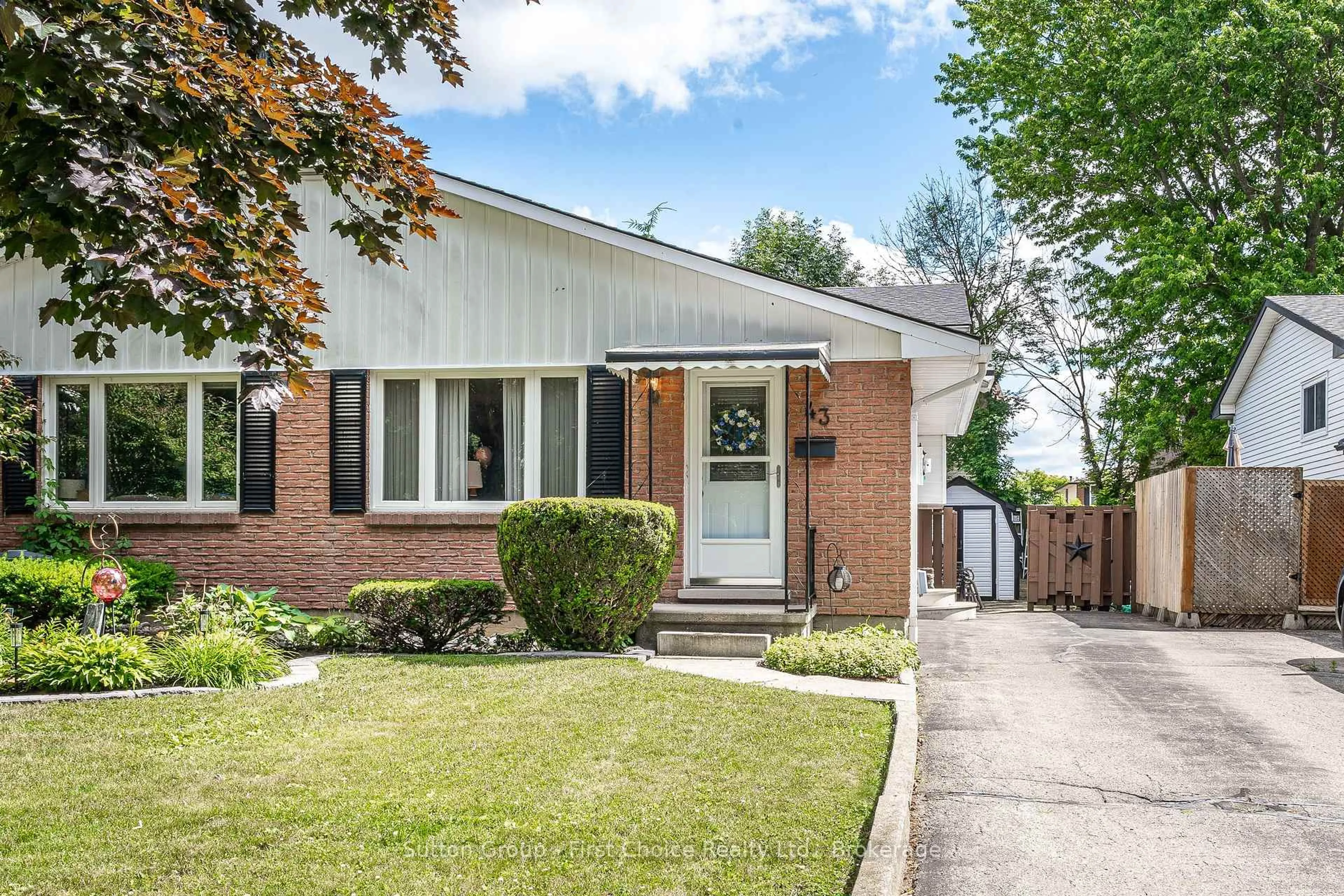 Home with brick exterior material, street for 43 Wooton Crt, Stratford Ontario N4Z 1B9