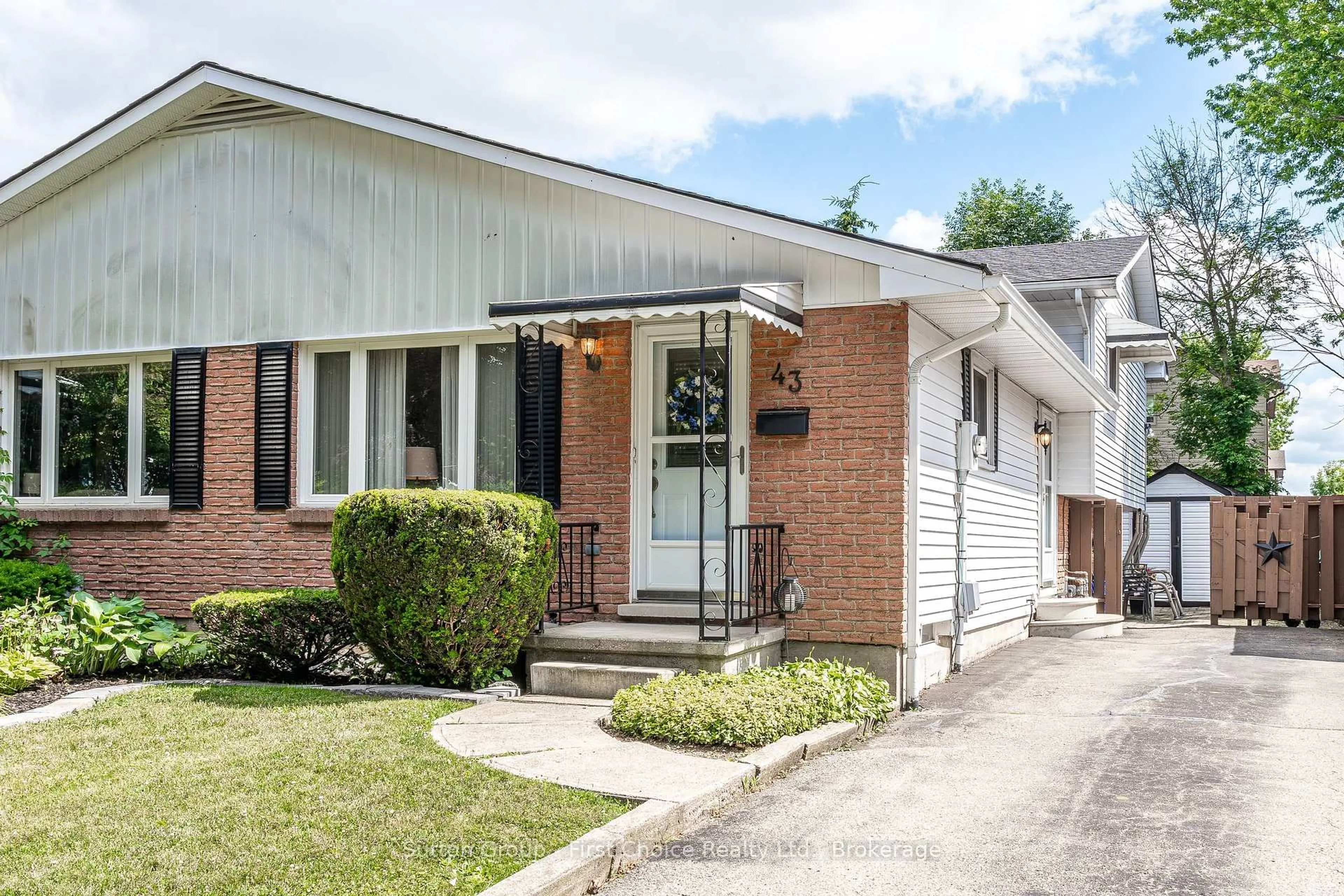 Home with brick exterior material, street for 43 Wooton Crt, Stratford Ontario N4Z 1B9