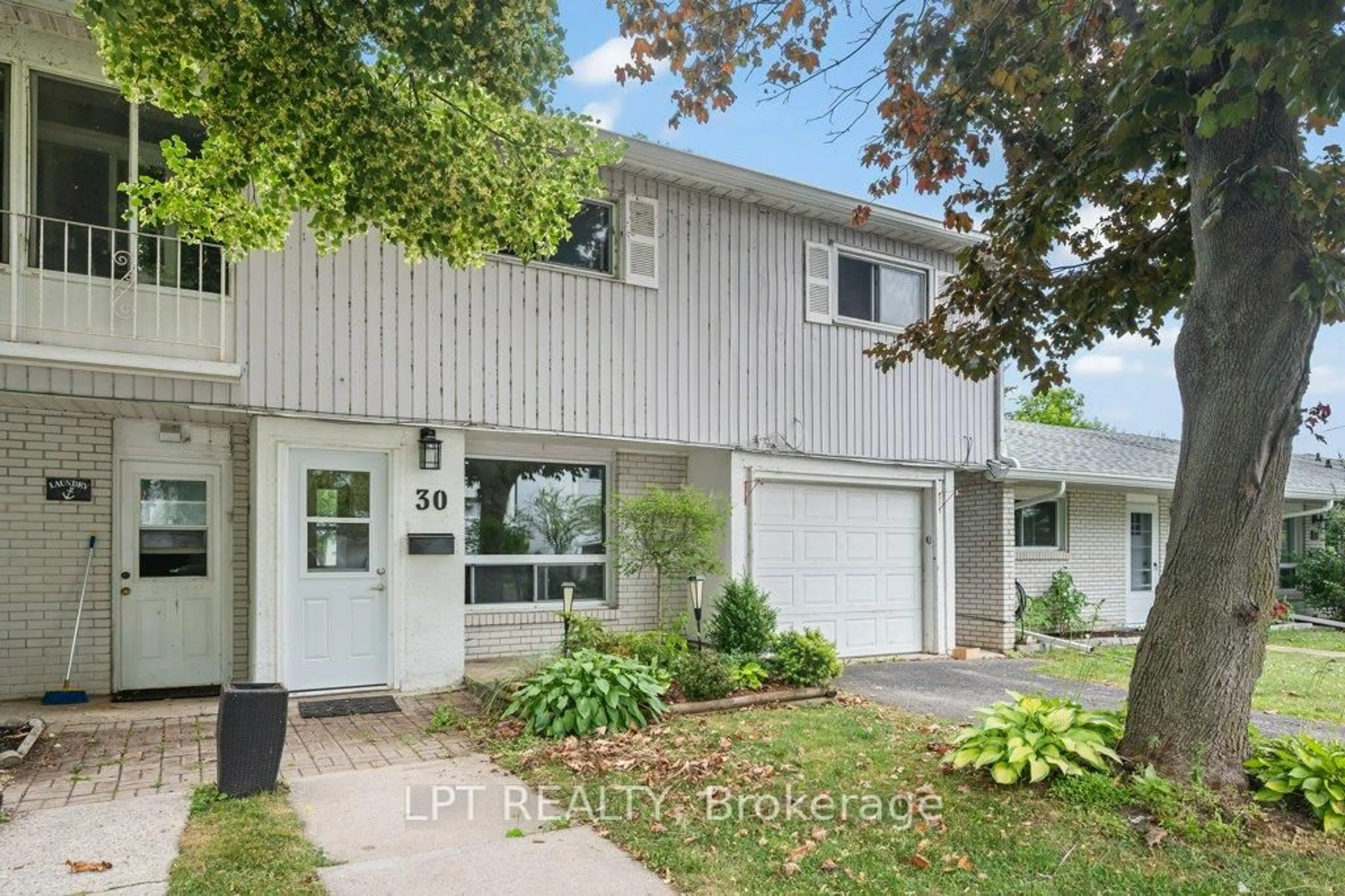 Unknown for 4427 Bath Rd #30, Loyalist Ontario K7N 1A1