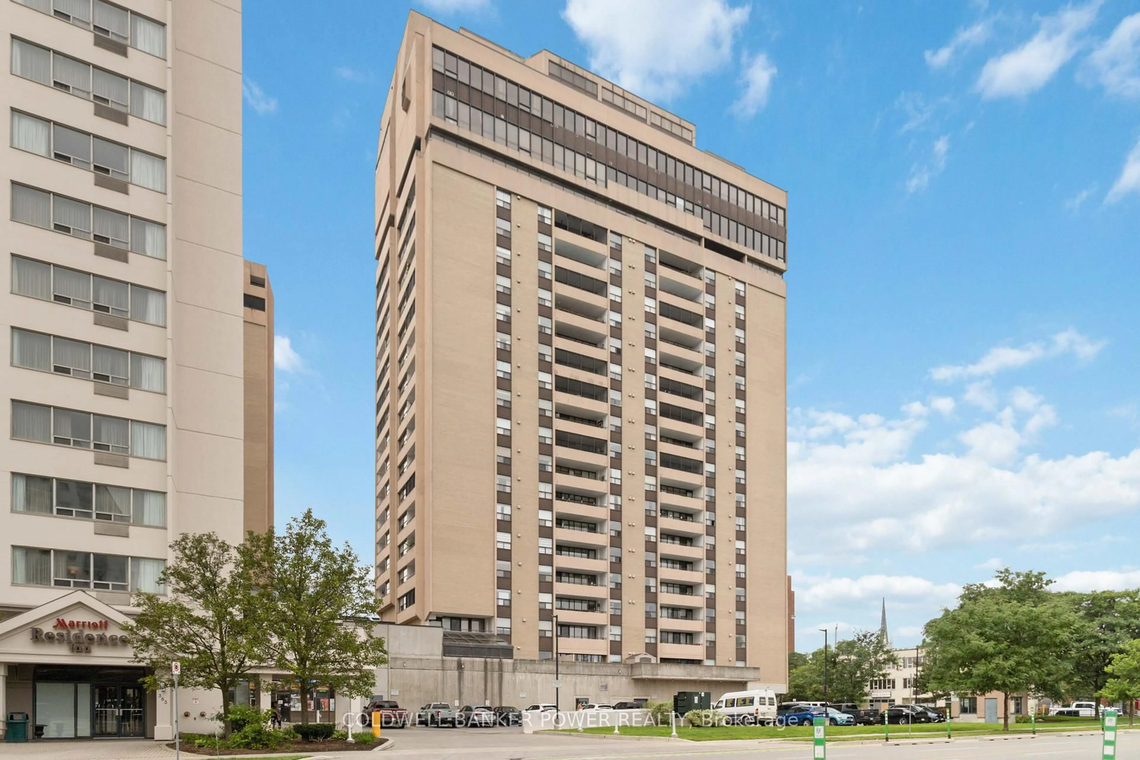 Unknown for 389 Dundas St #604, London East Ontario N6B 3L5