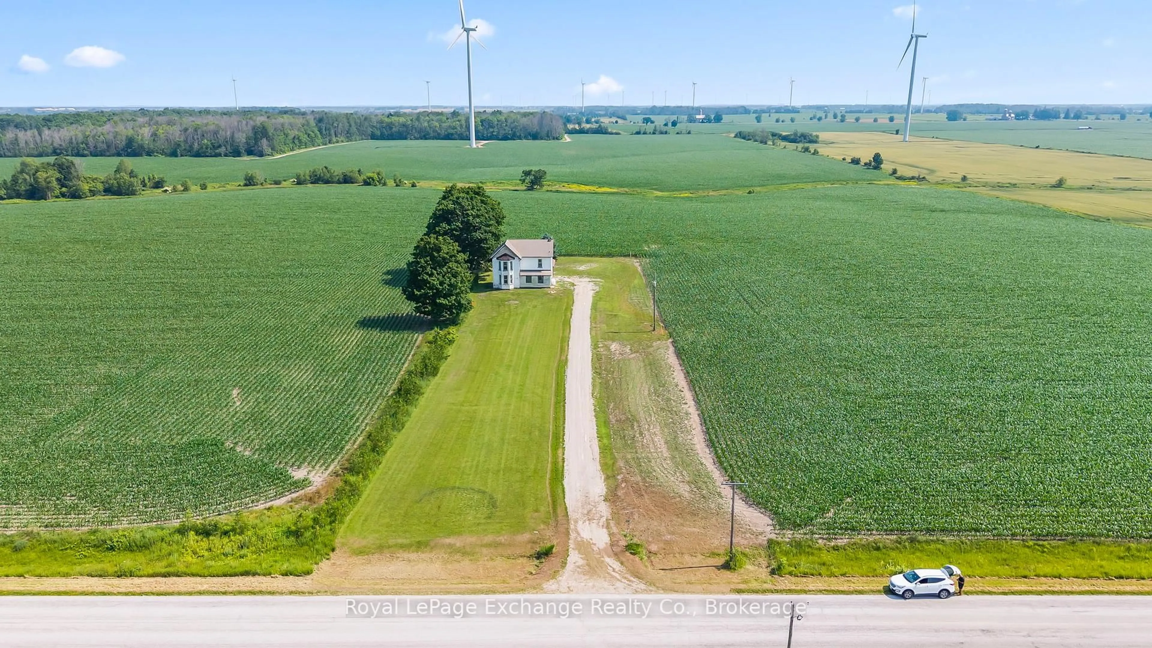 A pic from outside/outdoor area/front of a property/back of a property/a pic from drone, unknown for 728 NORTH Line, Kincardine Ontario N2Z 2X4