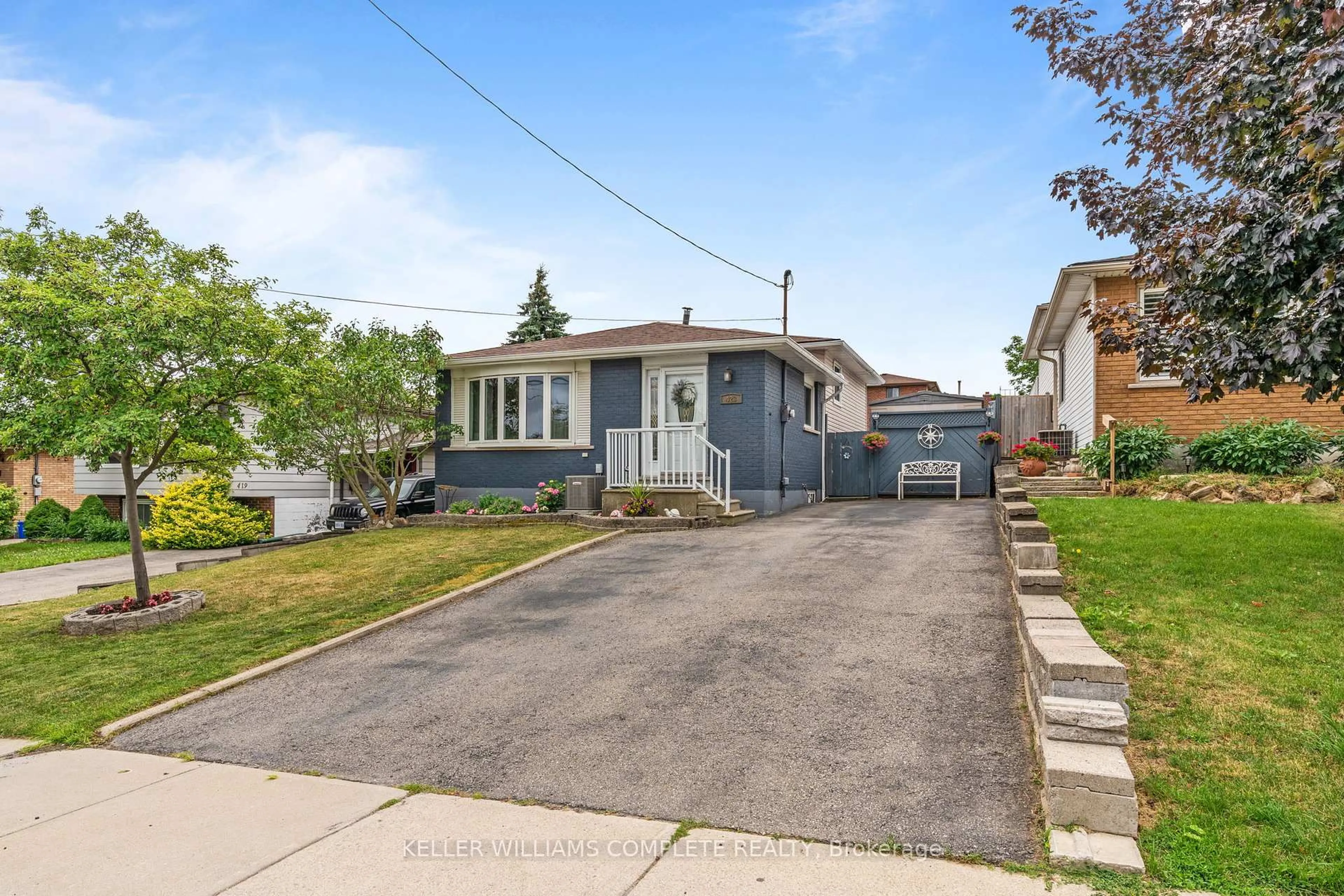 Unknown for 423 QUEEN VICTORIA Dr, Hamilton Ontario L8W 1G7