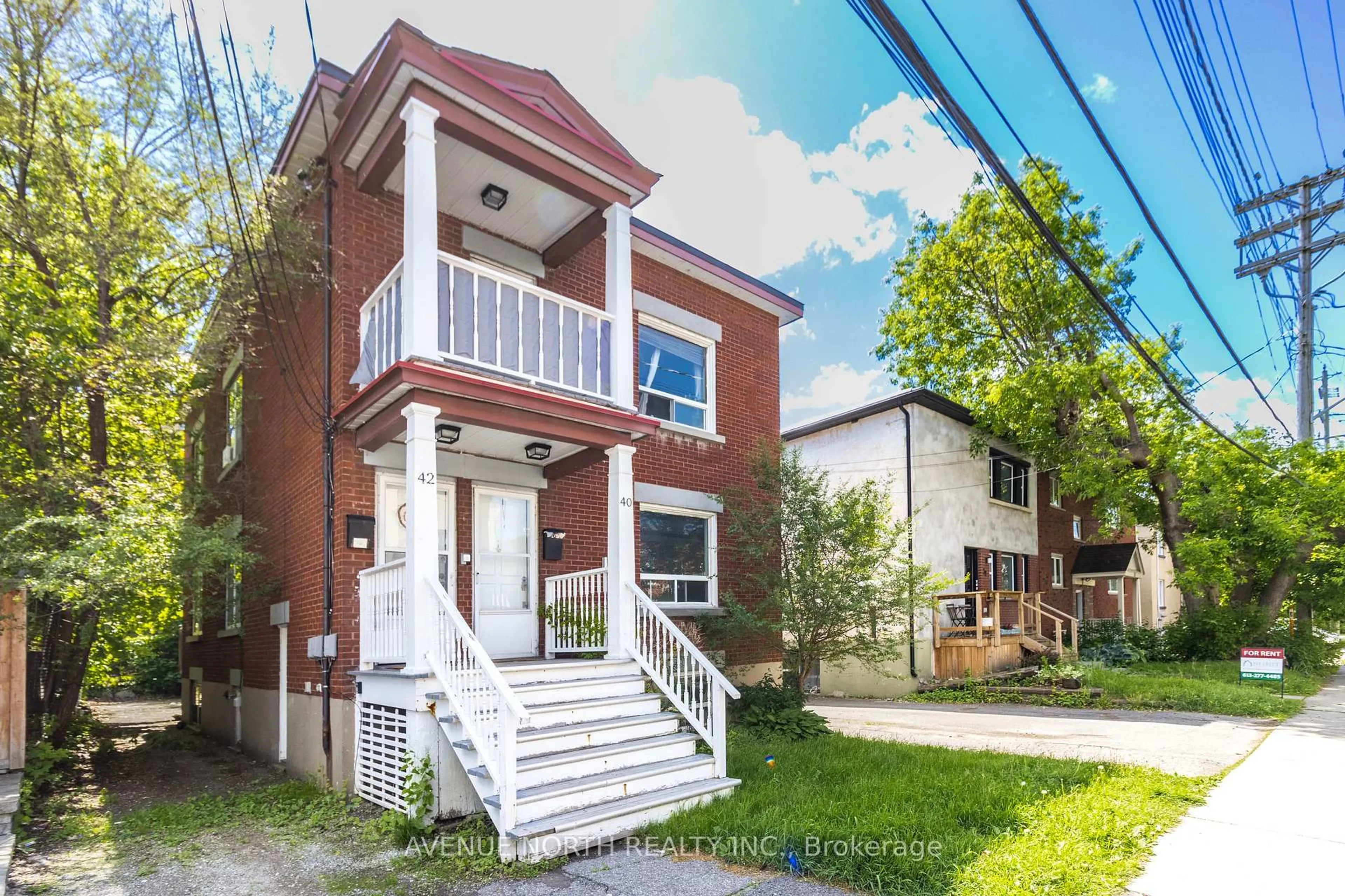 Home with brick exterior material, street for 40 Vaughan St, Ottawa Ontario K1M 1X1