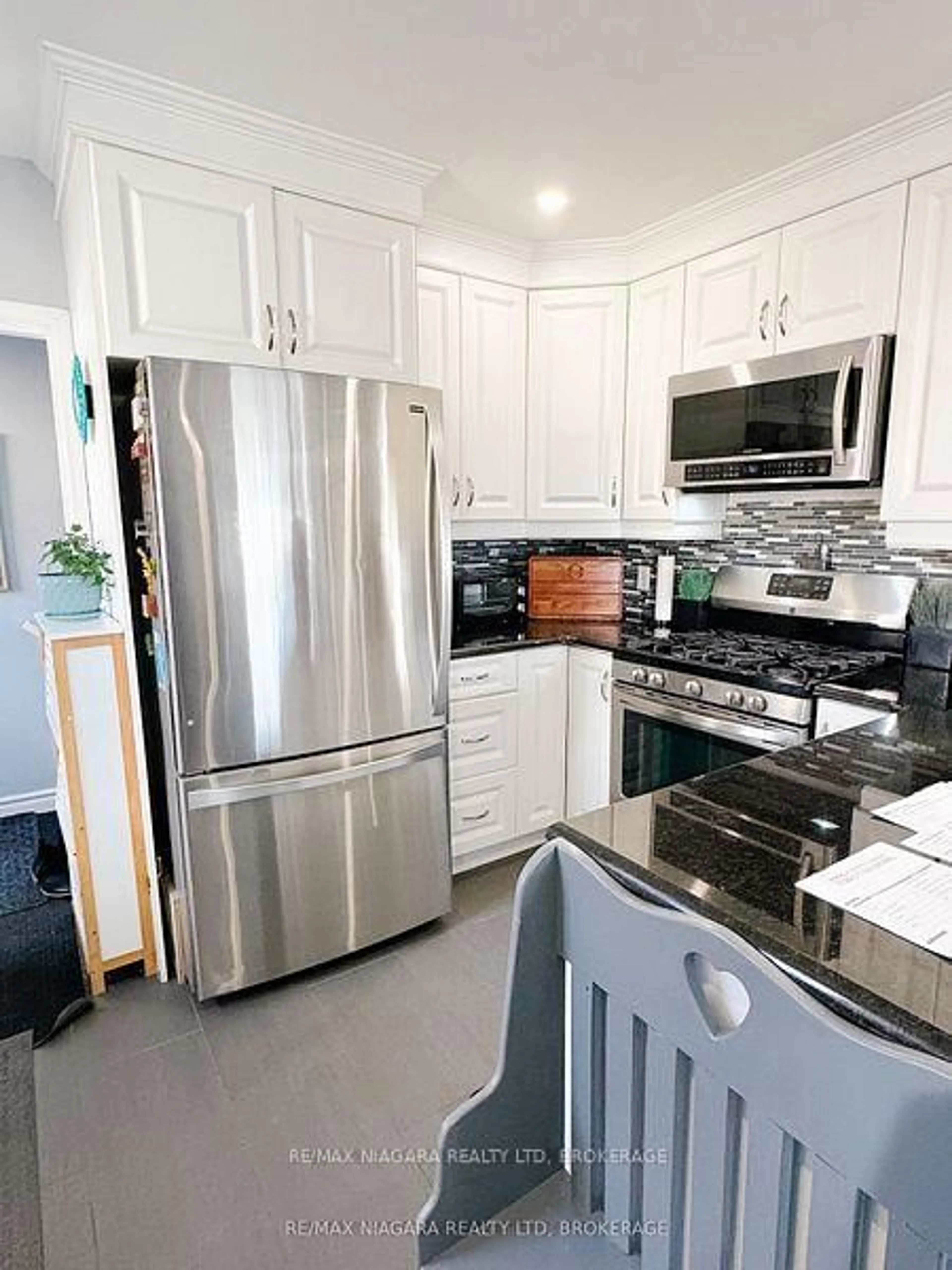 Unknown for 147 Linwood Ave, Port Colborne Ontario L3K 5K1