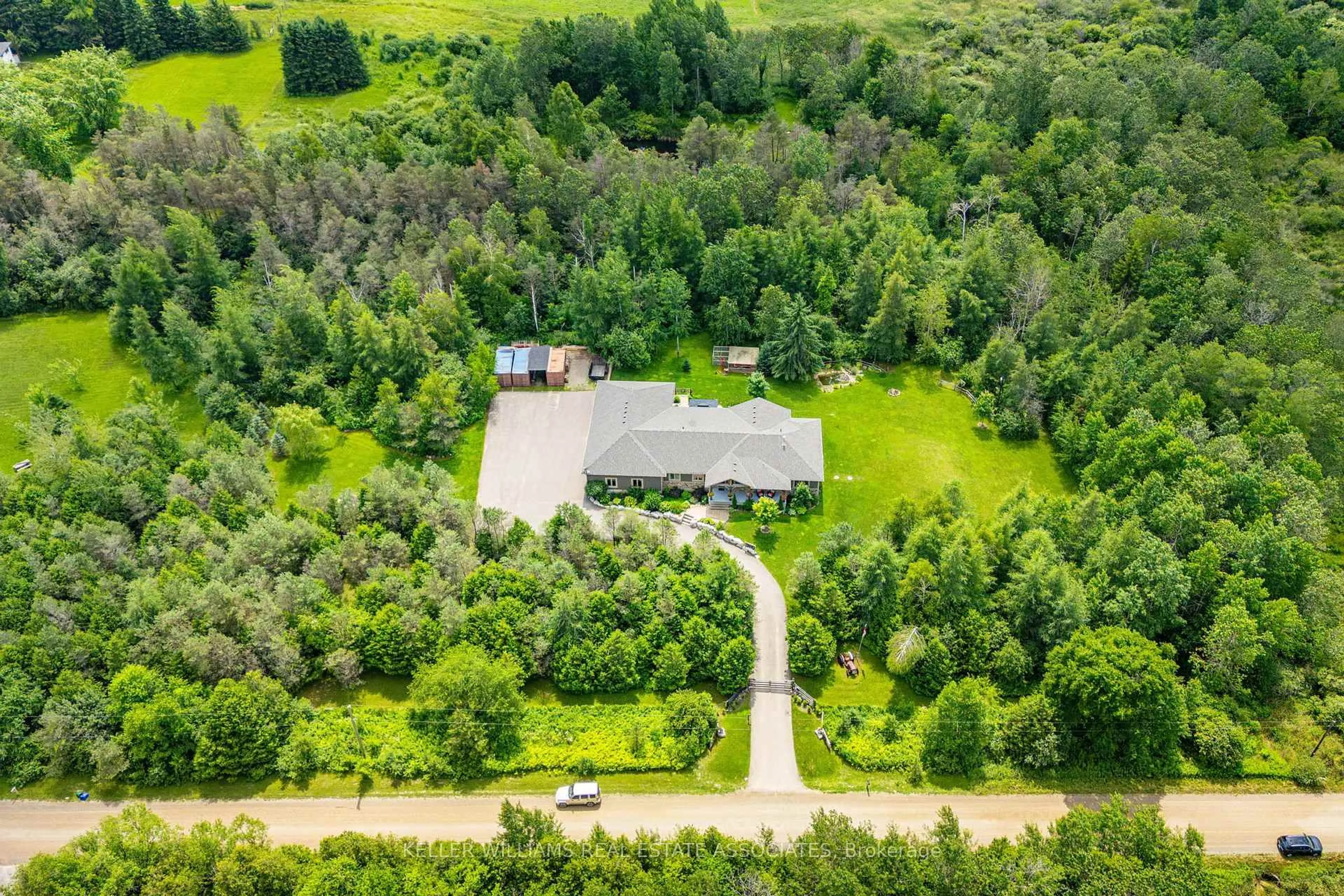 A pic from outside/outdoor area/front of a property/back of a property/a pic from drone, forest/trees view for 5594 First Line, Erin Ontario L0N 1N0