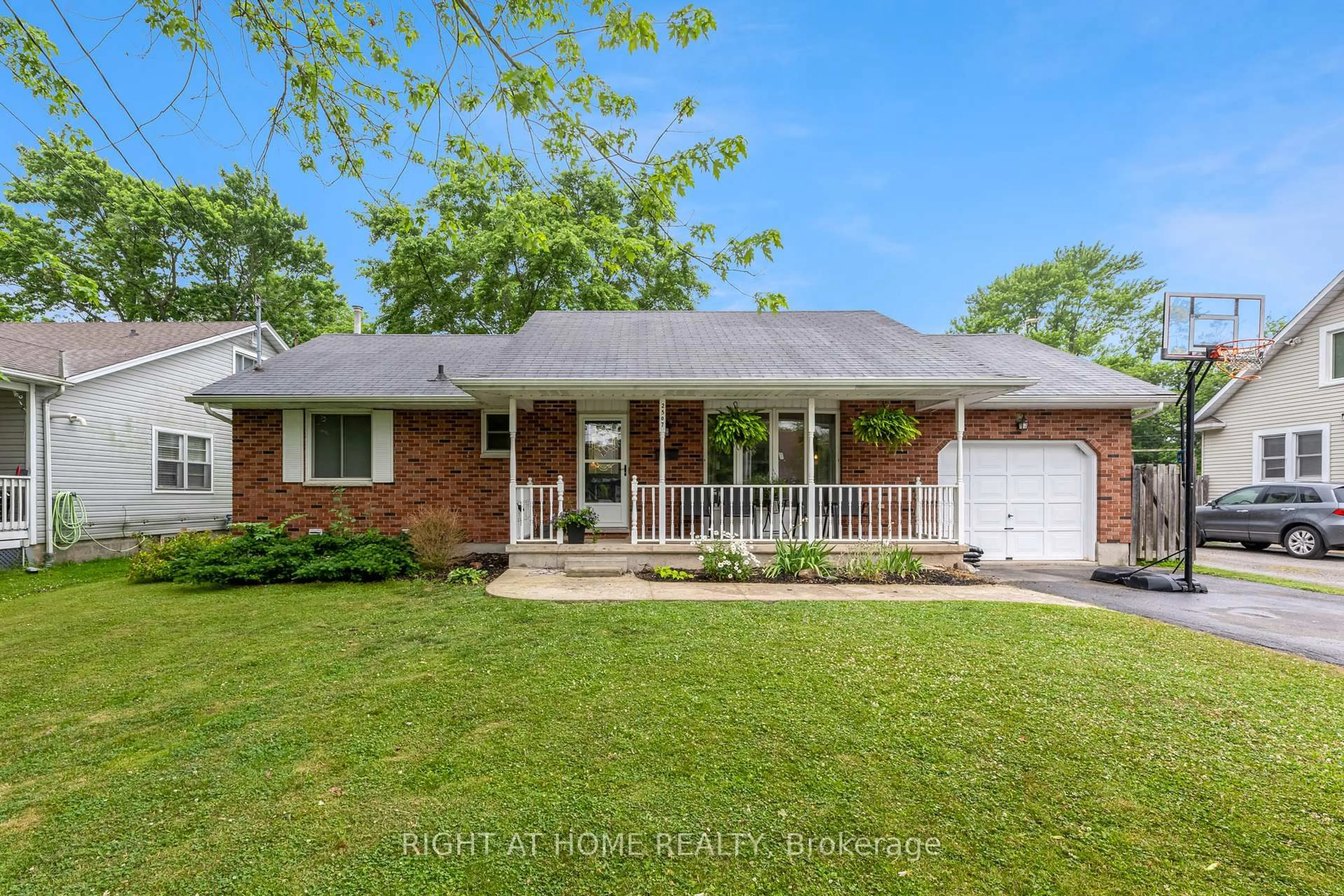 Home with brick exterior material, street for 2507 Coral Ave, Fort Erie Ontario L0S 1S0