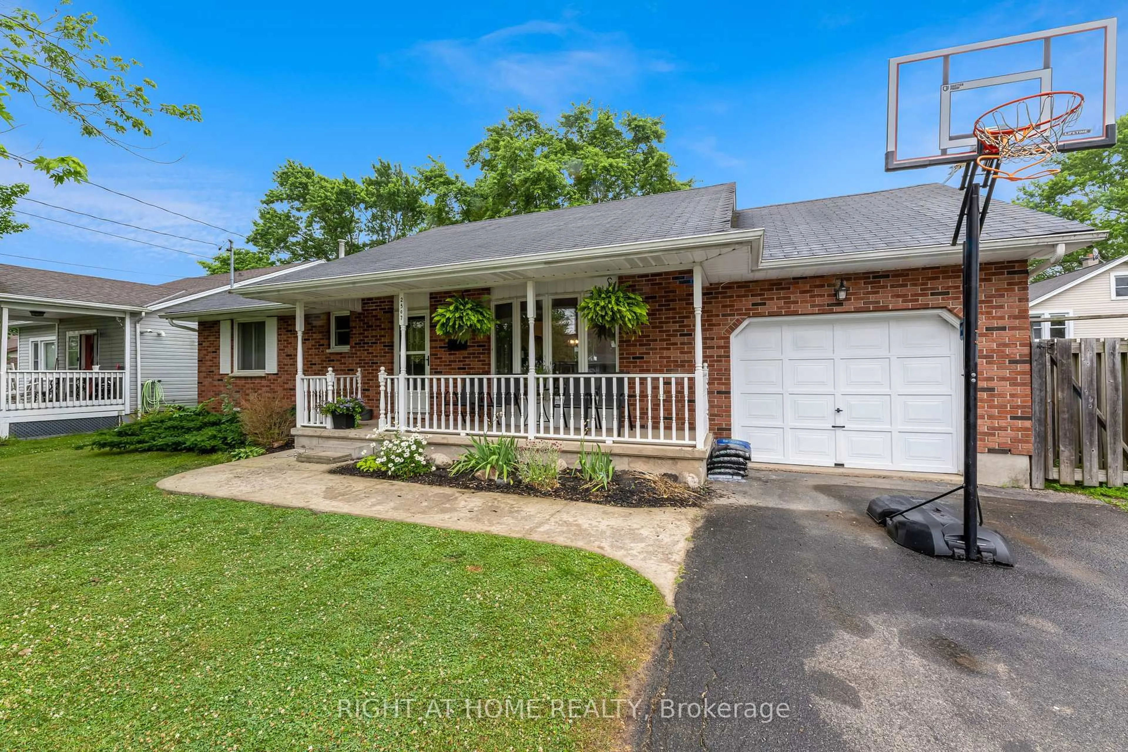 Home with brick exterior material, street for 2507 Coral Ave, Fort Erie Ontario L0S 1S0